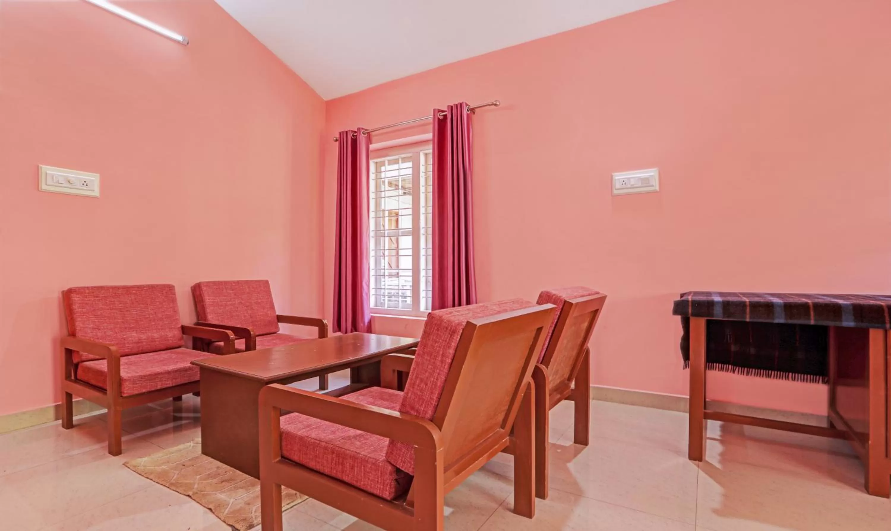 Seating Area in Treebo Trend Yajna Comforts