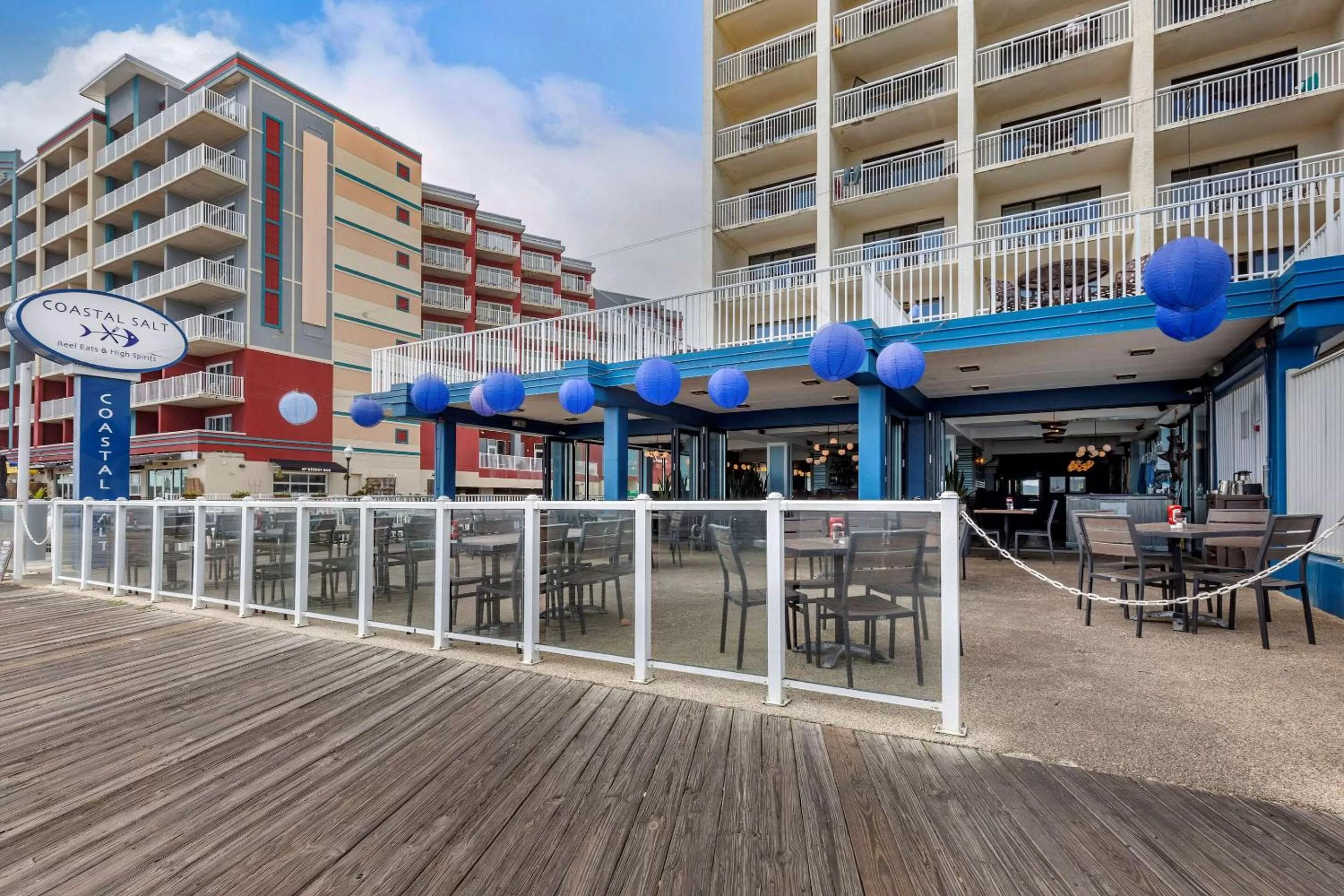 Restaurant/places to eat in Quality Inn Boardwalk