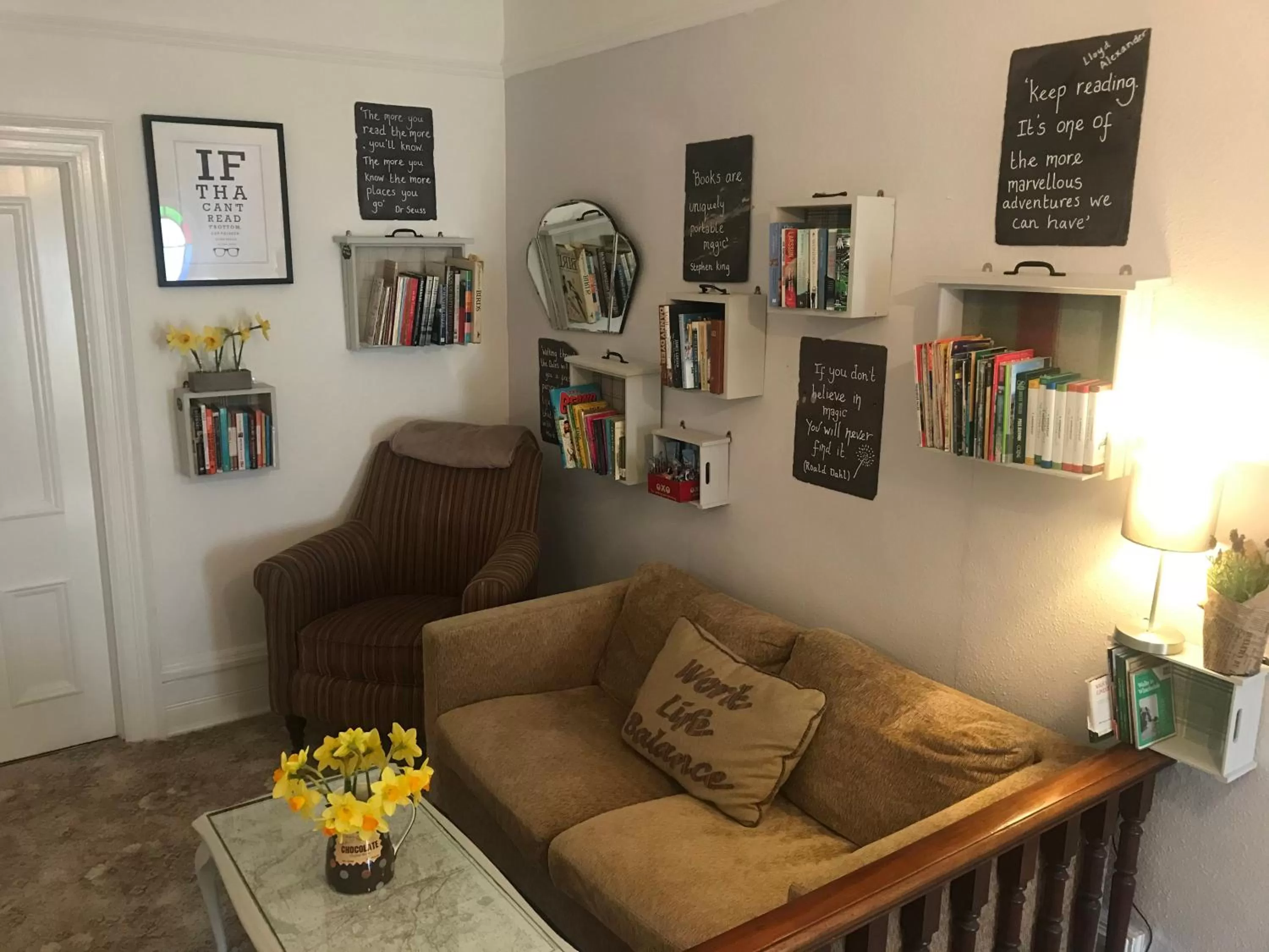 Library in Craiglands Bed and Breakfast, Grassington