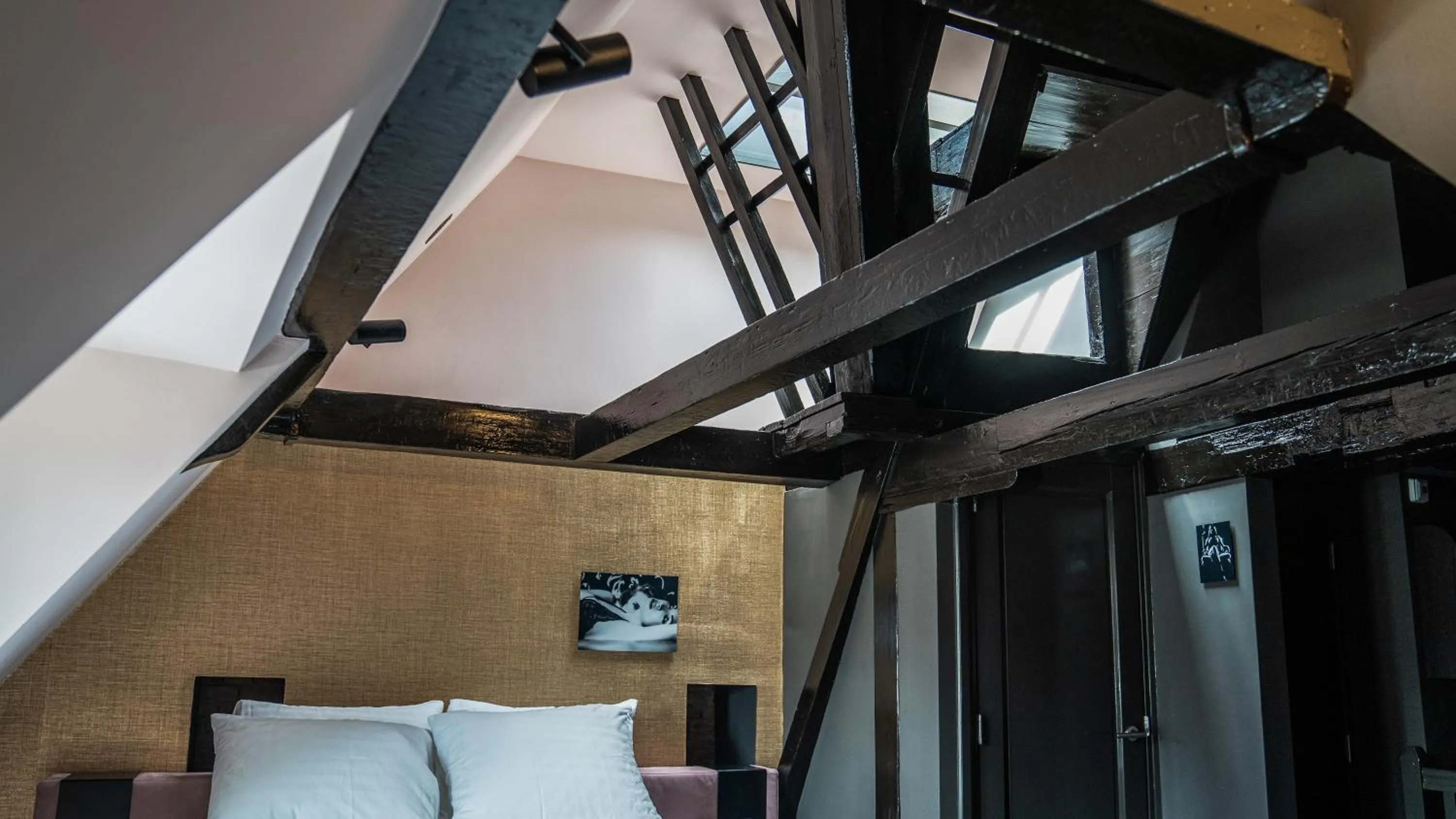 Decorative detail in Hotel Frank since 1666