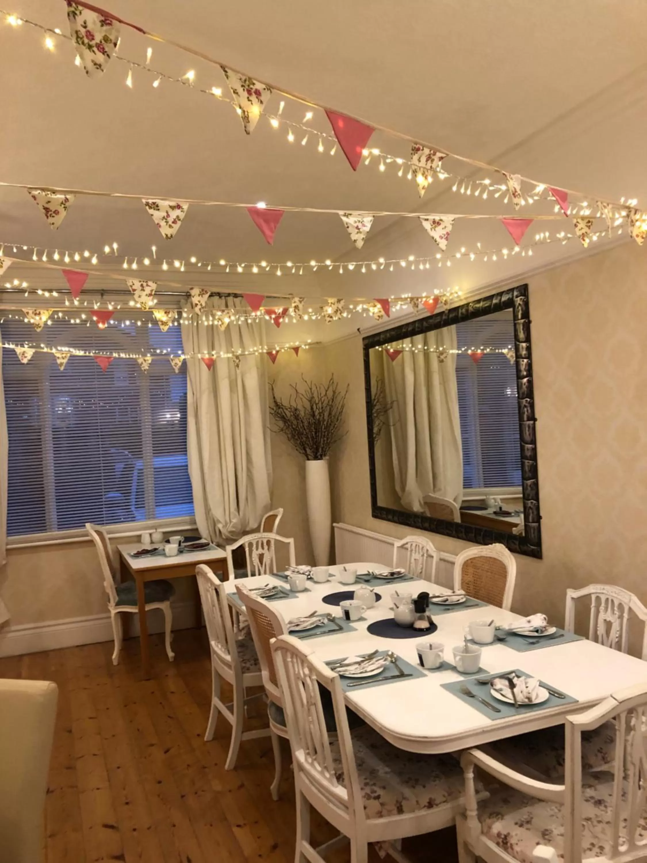 Restaurant/Places to Eat in Copper Beech House