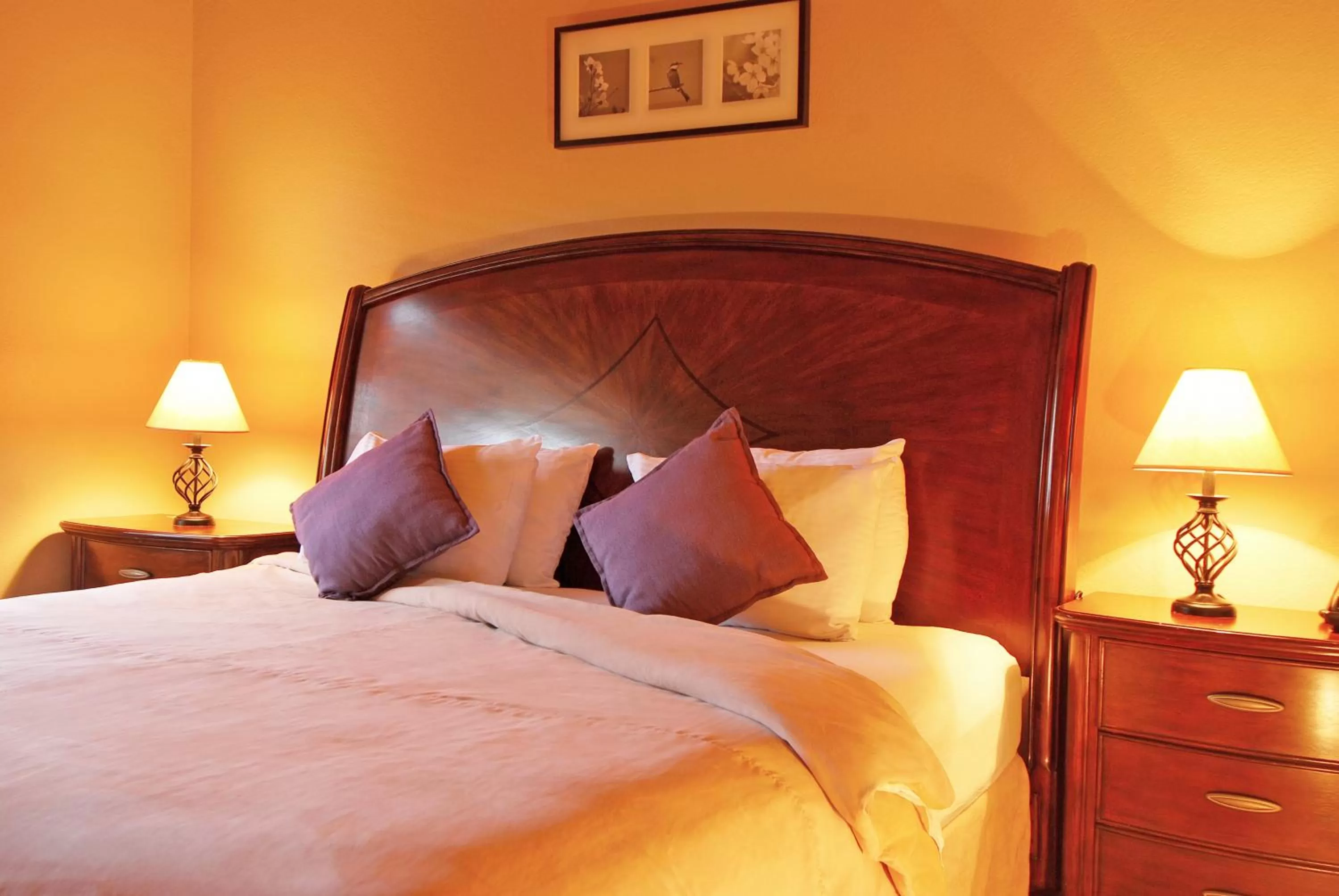 Bedroom, Bed in Raintree at Phoenix South Mountain Preserve