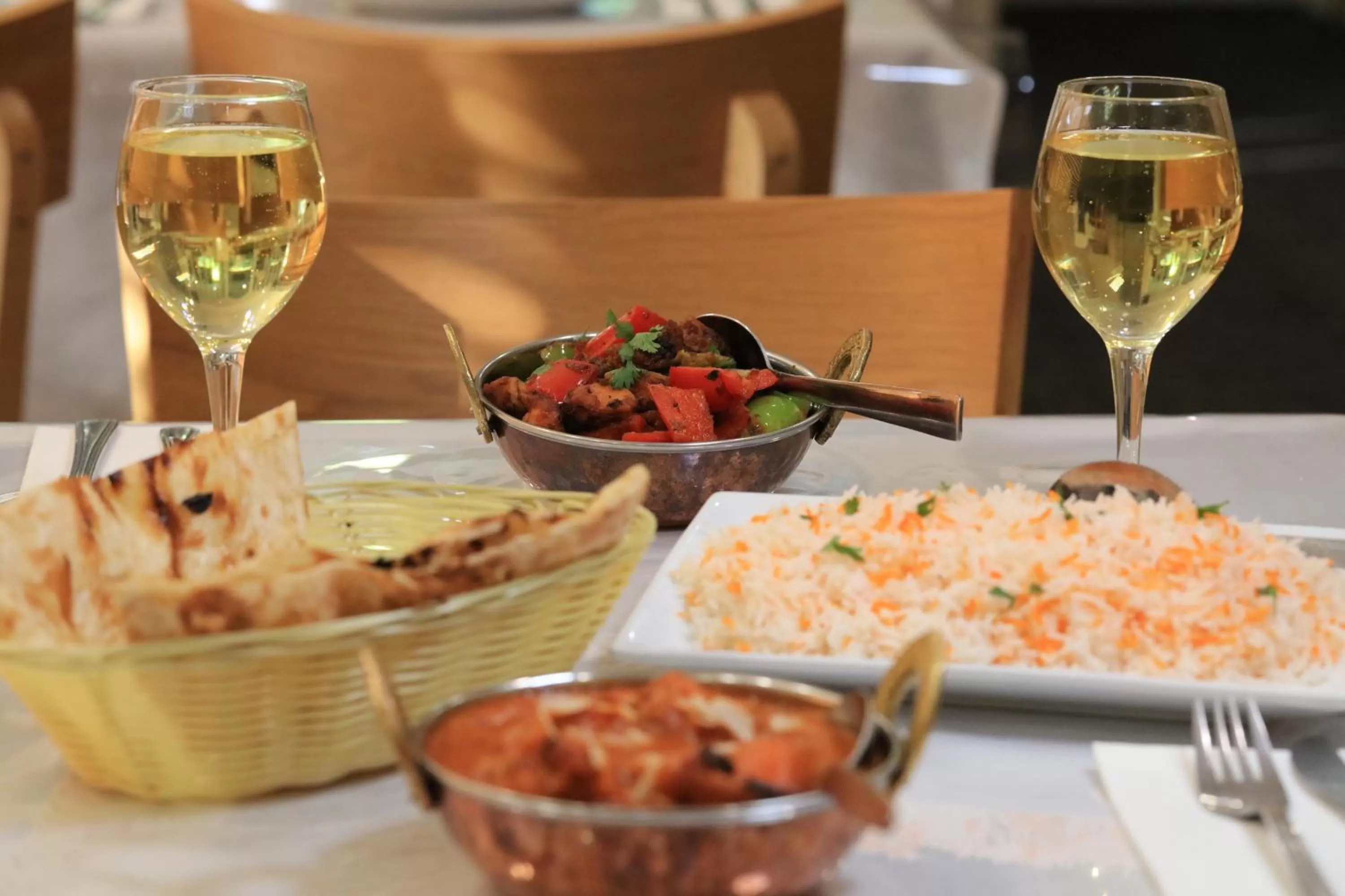 Restaurant/places to eat in Cootamundra Gardens Motel