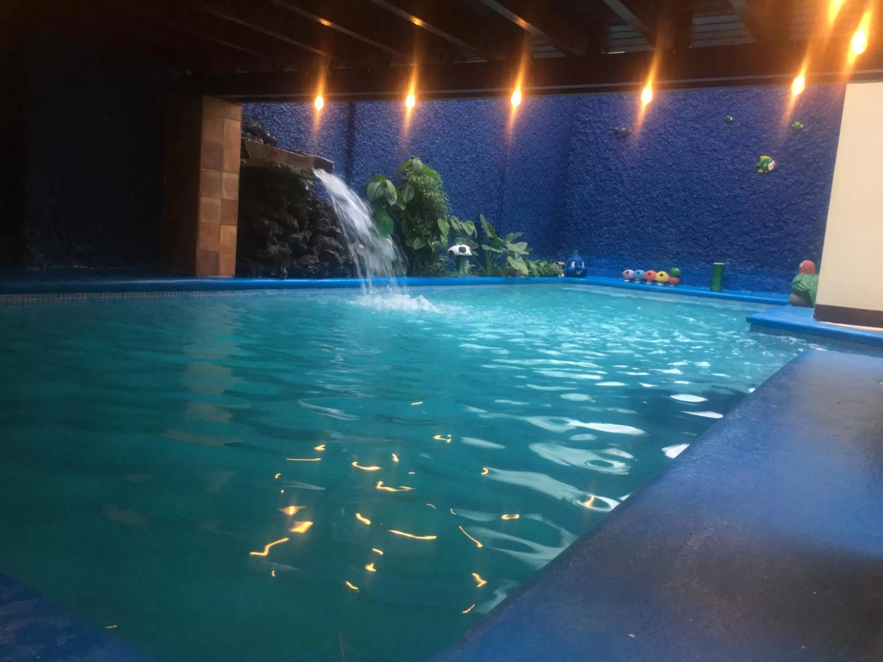 Swimming pool in Art Hotel Managua