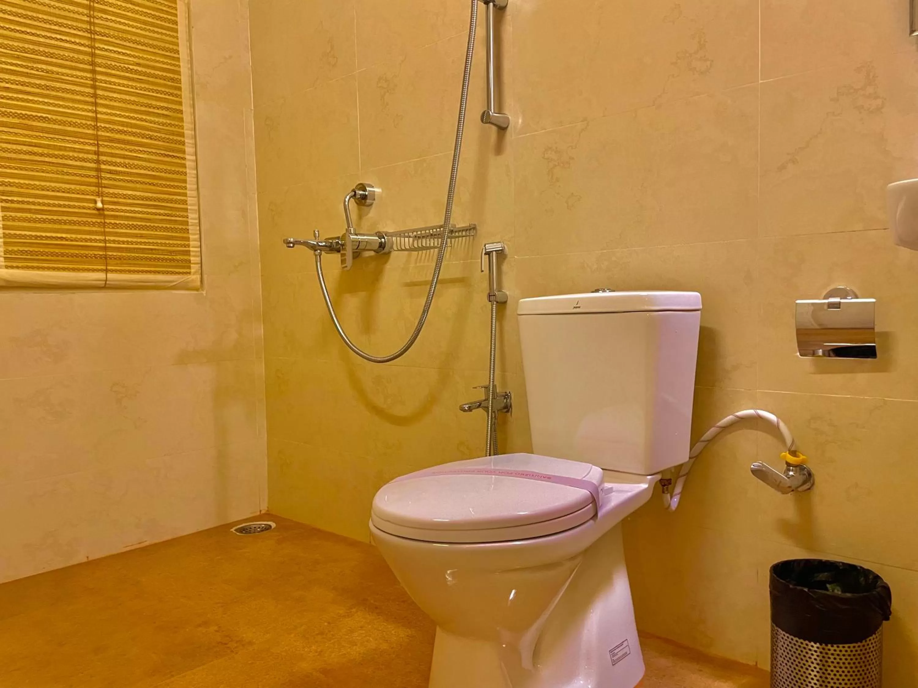 Bathroom in Bougainvillea