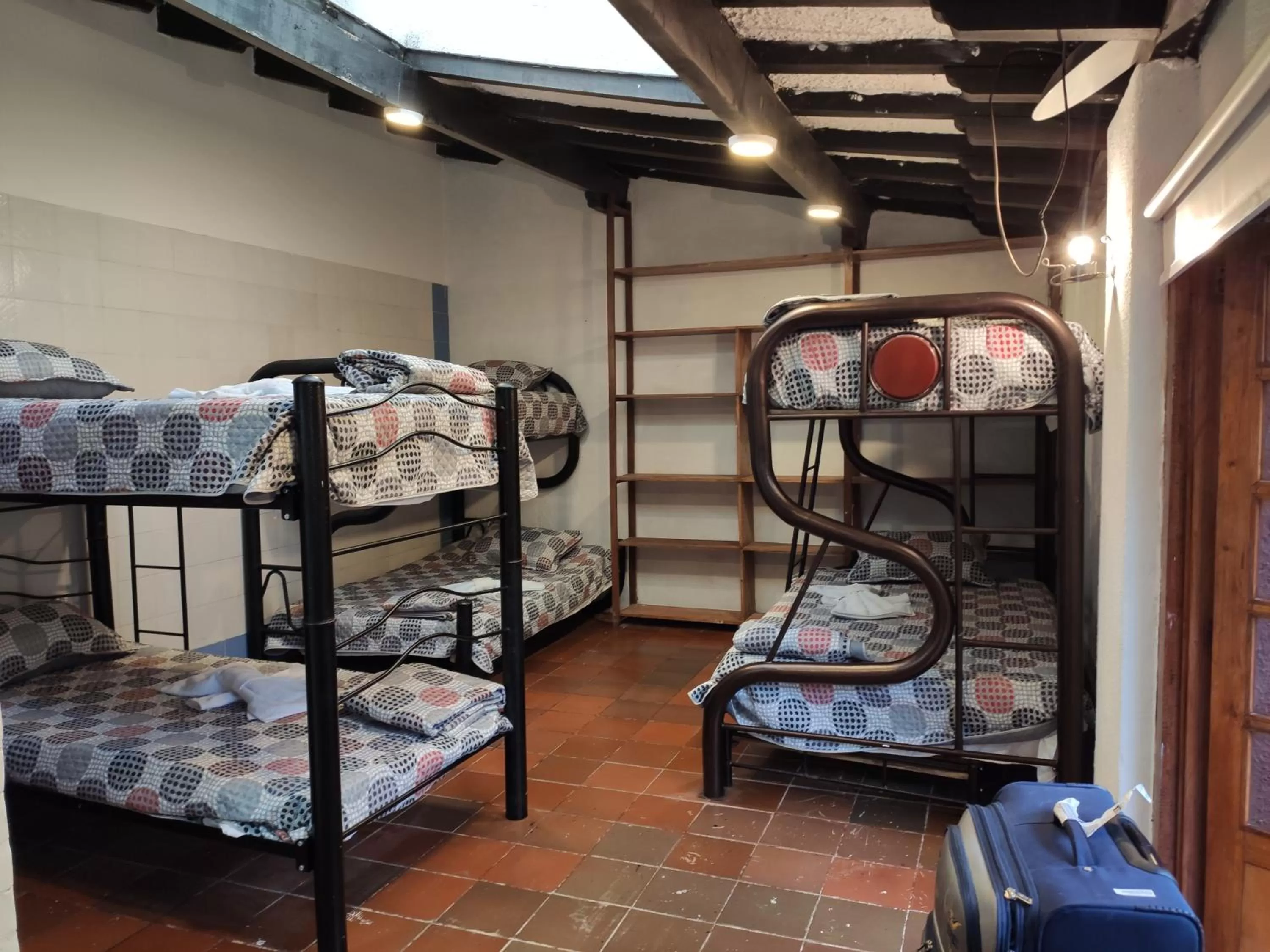 Single Bed in Dormitory Room in acogedor Hostal usaquen la parada del tren