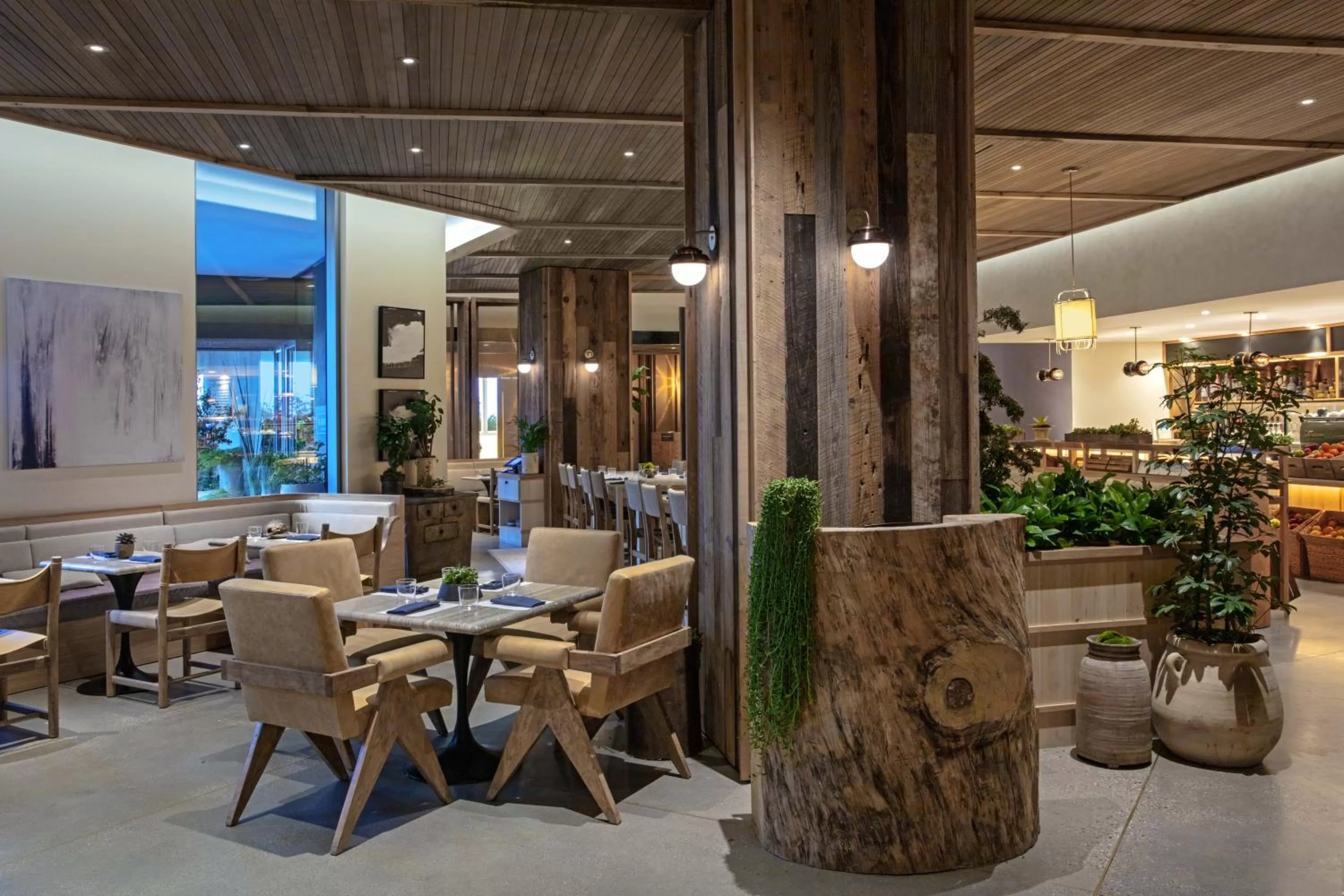 Restaurant/places to eat in 1 Hotel West Hollywood