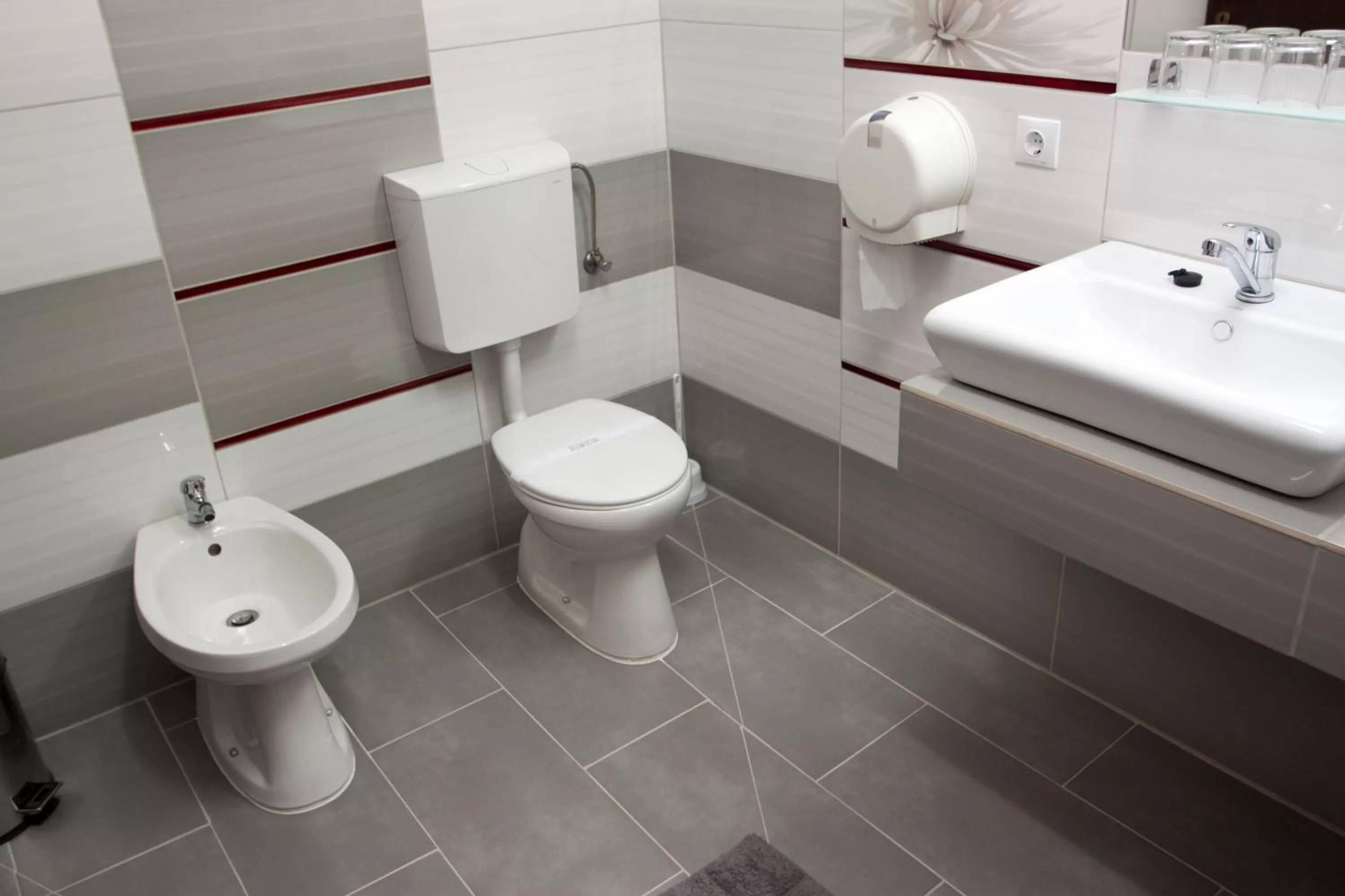 Bathroom in Hotel Sheriff