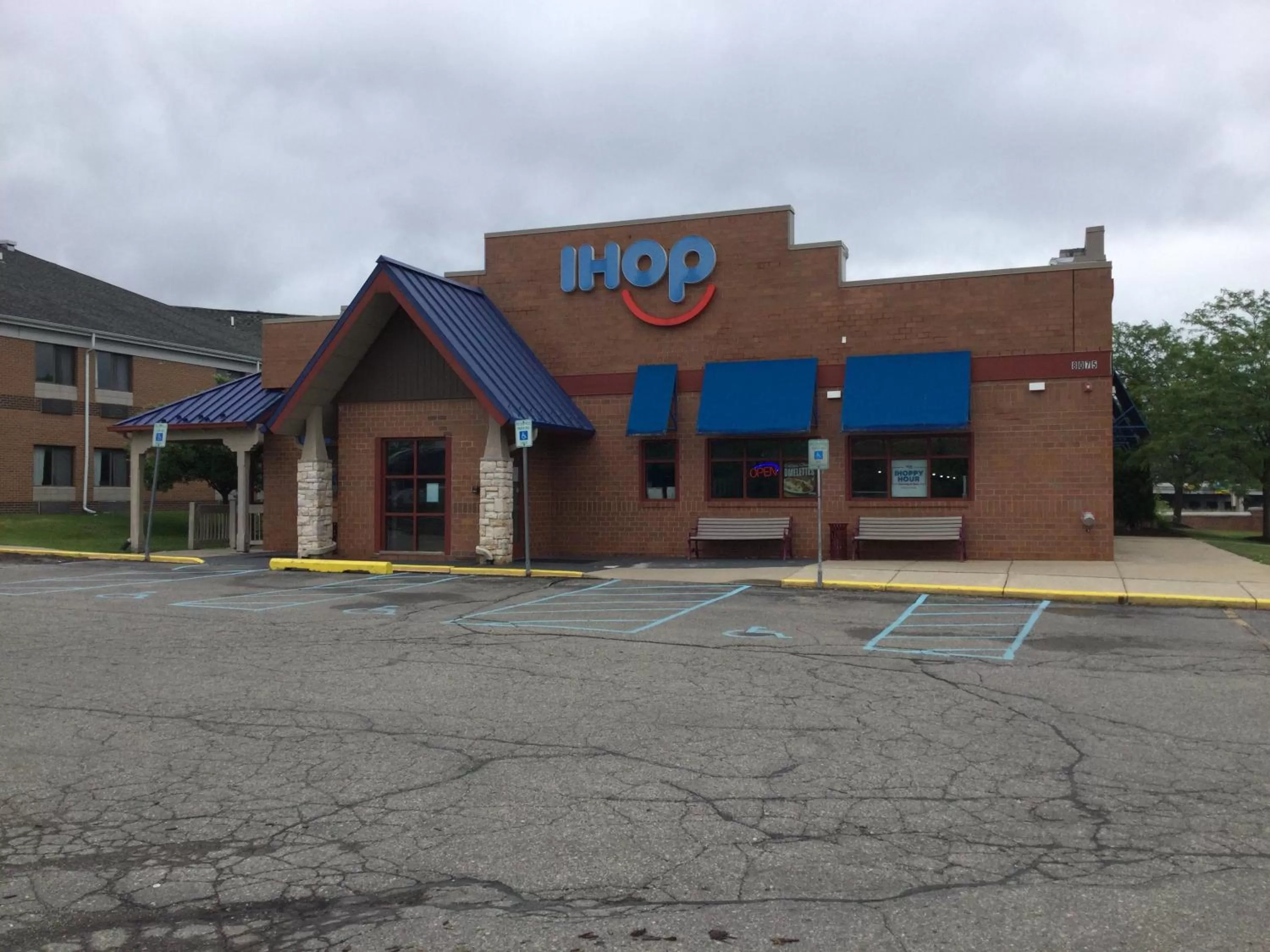 Restaurant/places to eat in Wingate by Wyndham Brighton