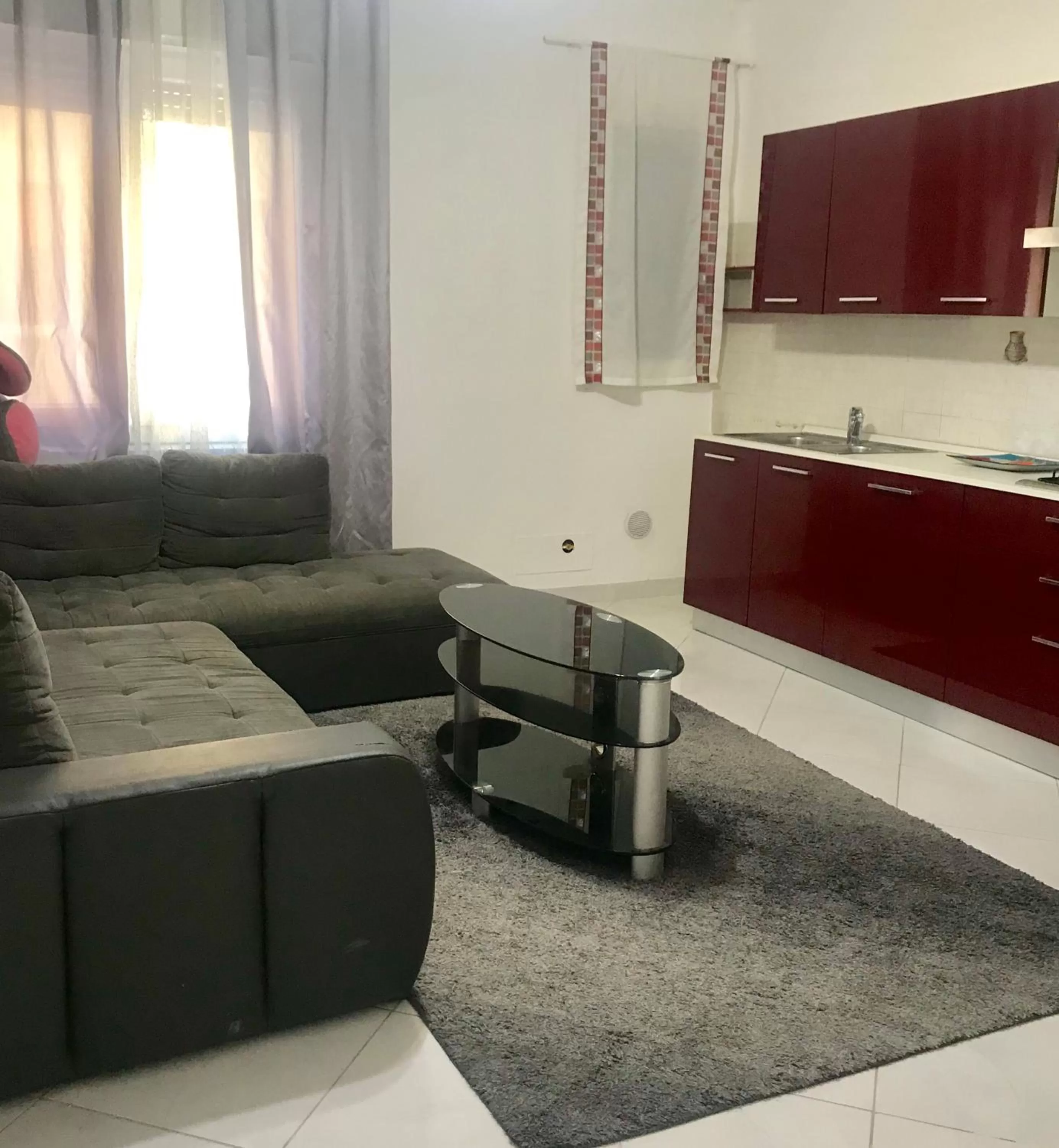 Communal lounge/ TV room in Hotel Venice Tour