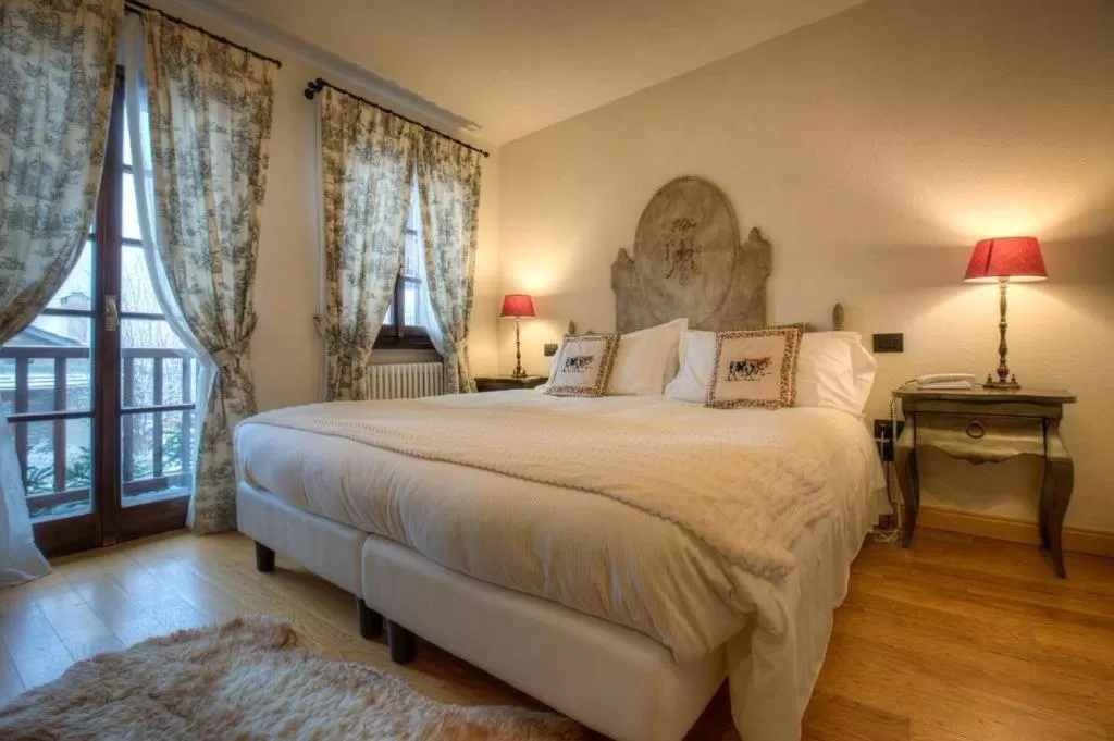 Bedroom, Bed in Locanda La Brenva - Estella Hotel Collection & Experience