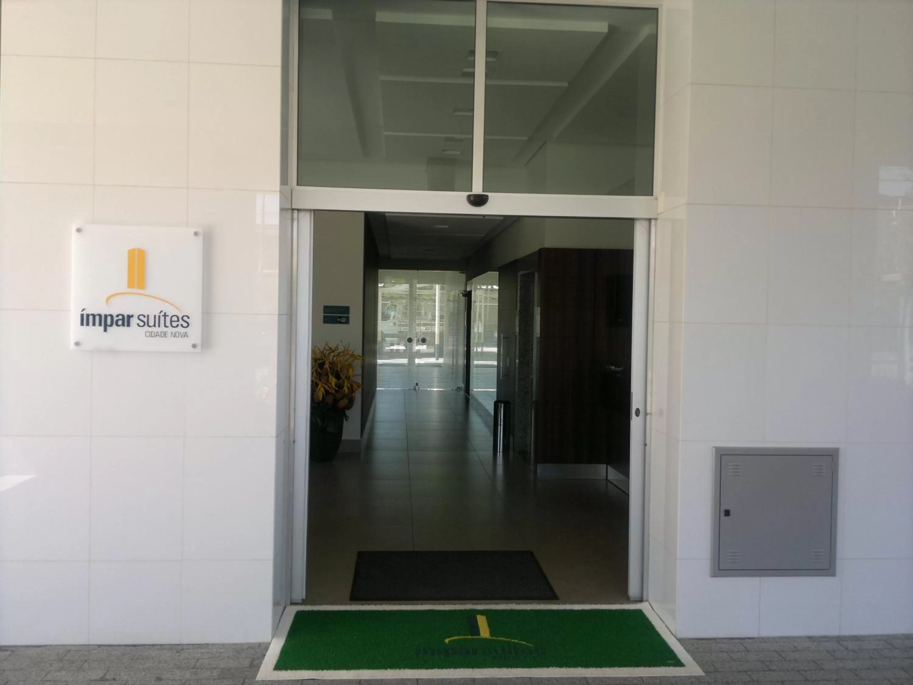 Facade/entrance in Ímpar Suítes Cidade Nova