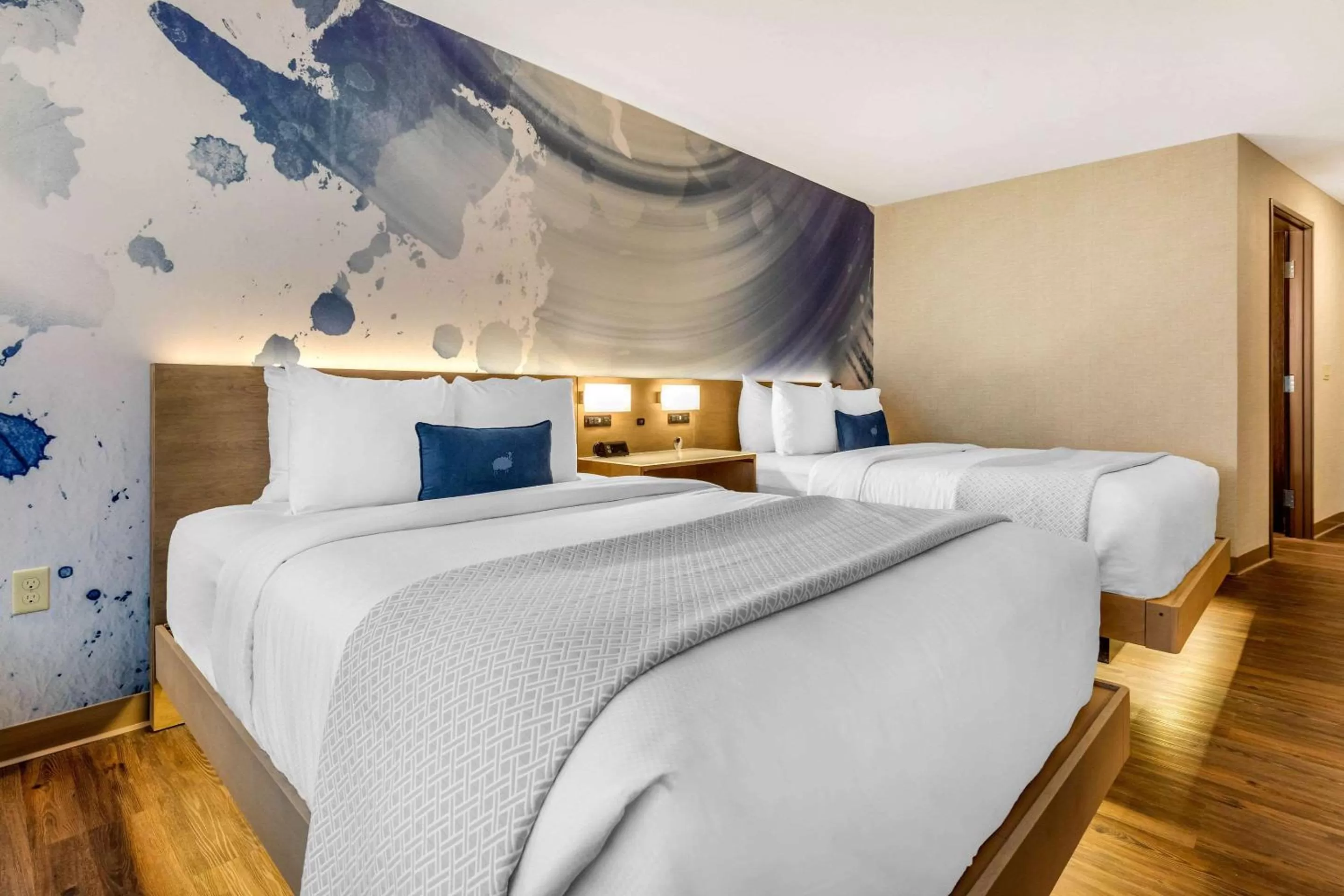 Photo of the whole room, Bed in Cambria Hotel Milwaukee Downtown