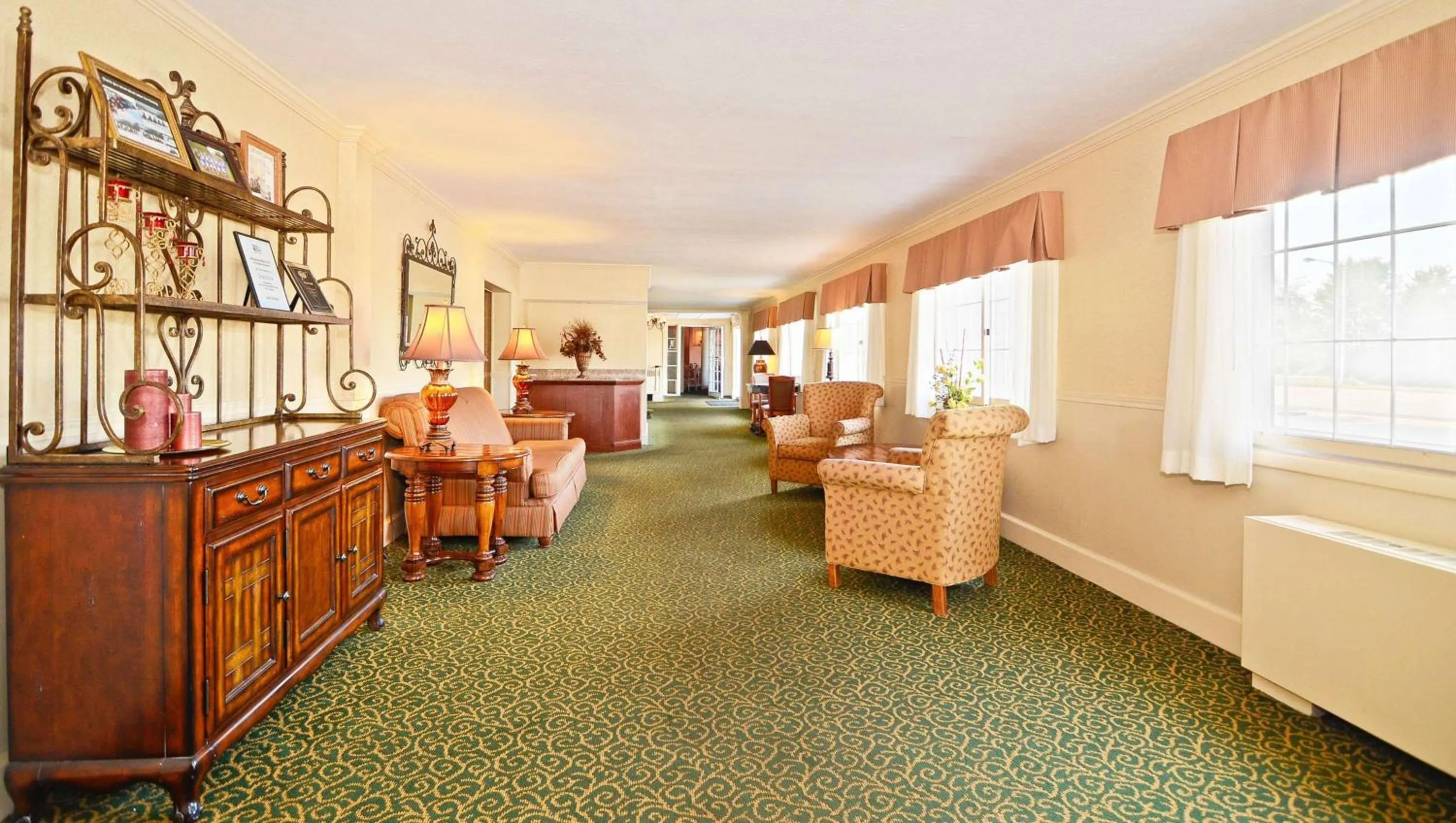 Lobby or reception in Magnuson Grand Pioneer Inn and Suites