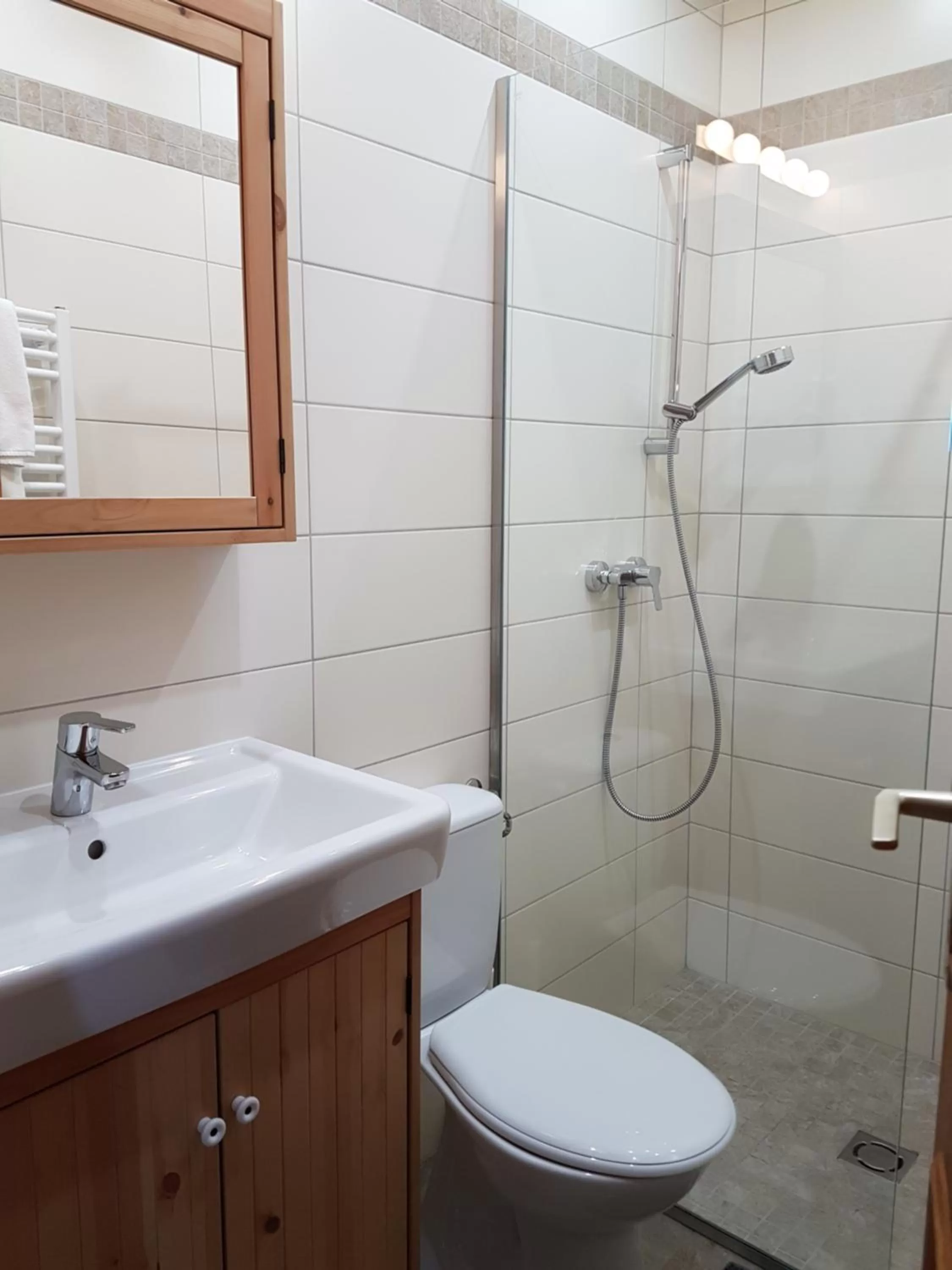 Bathroom in Huber Panzió