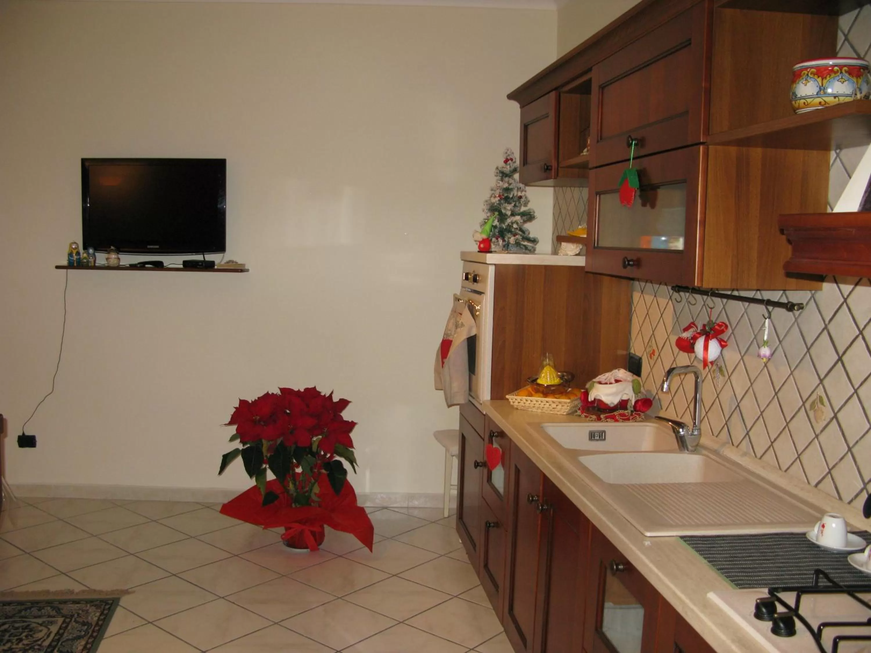 TV and multimedia, Kitchen/Kitchenette in B&B Eracle