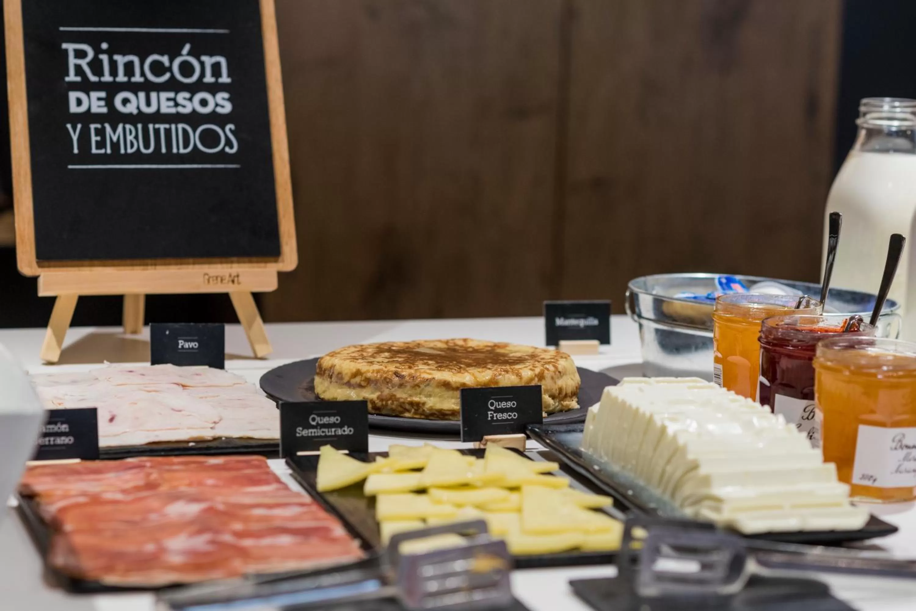 Breakfast in Ibis Salamanca