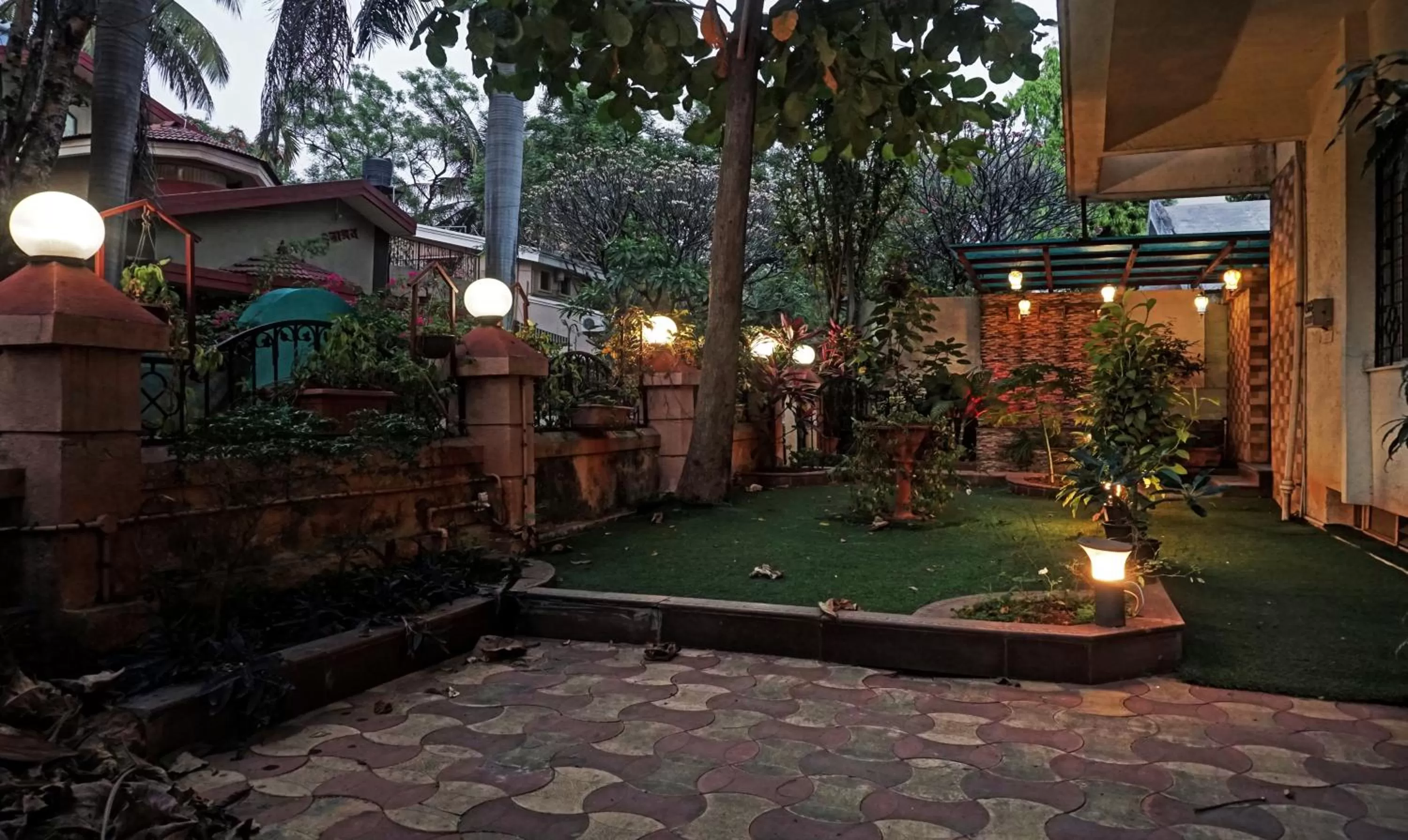 Property building in Treebo Excellent Home