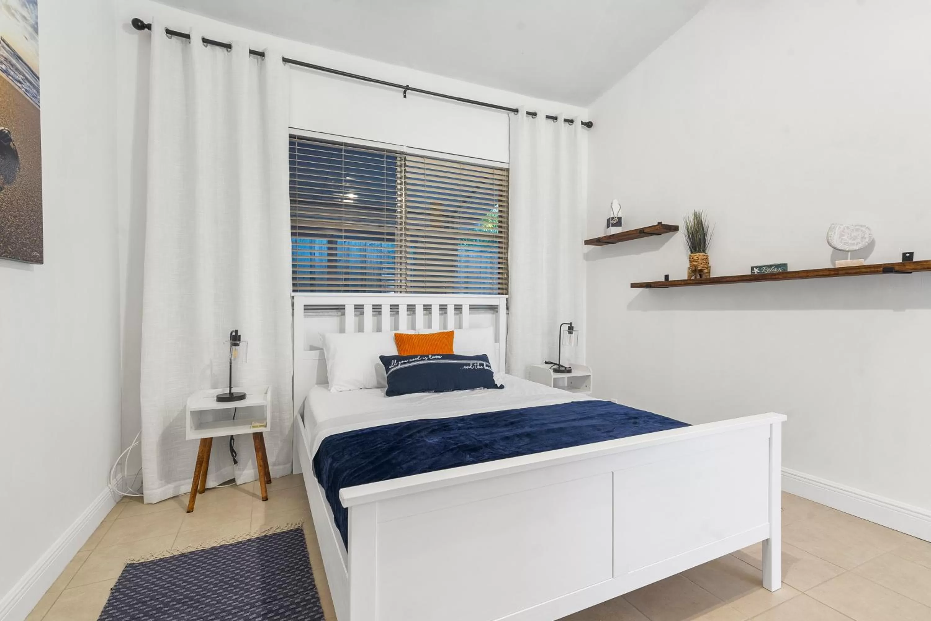 Bedroom, Bed in CocoBay 2BR Condos Near Beach, Galleria Mall, Wilton Manors, Cruise Port