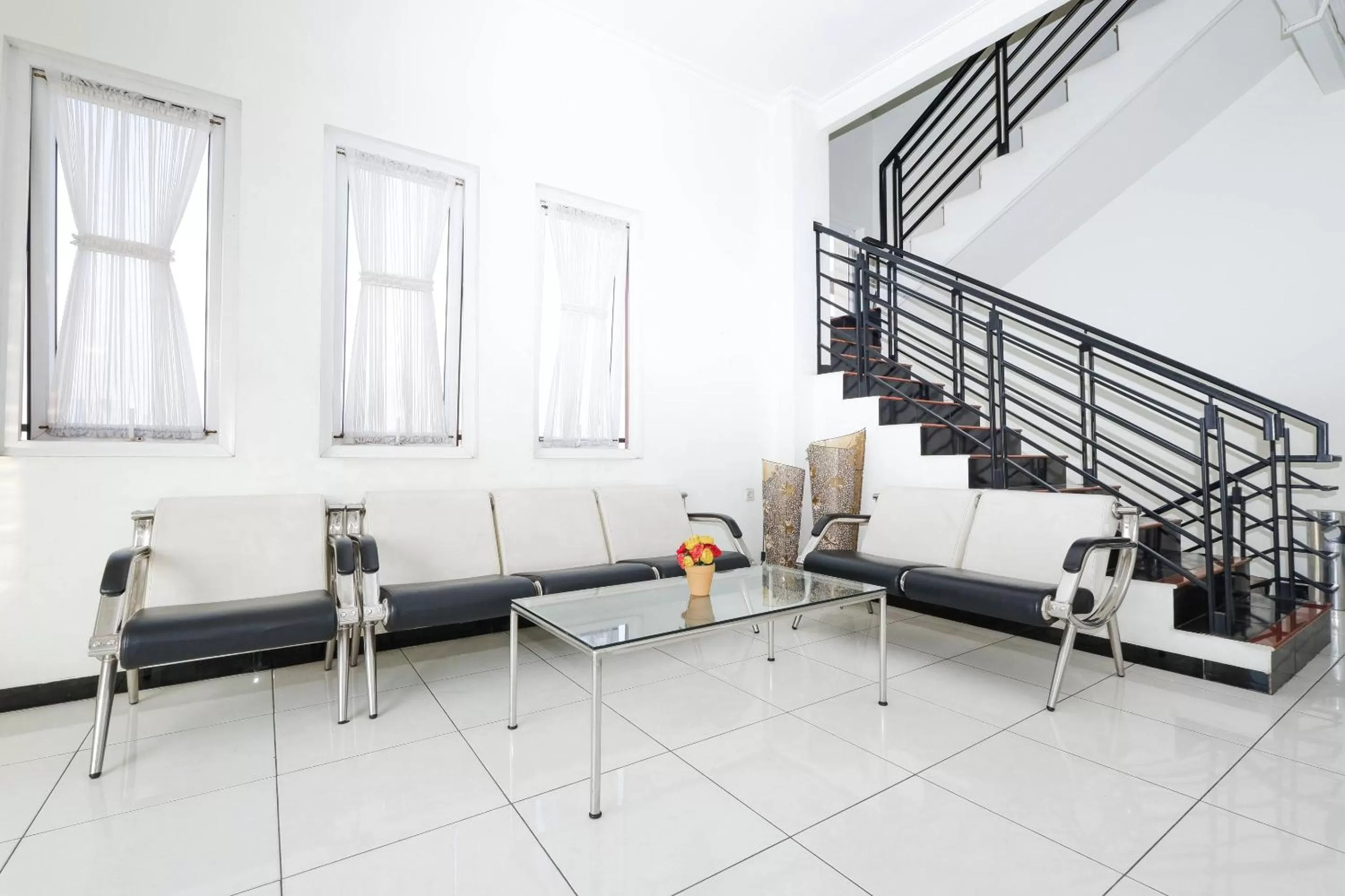 Seating area in Arya Graha Semarang