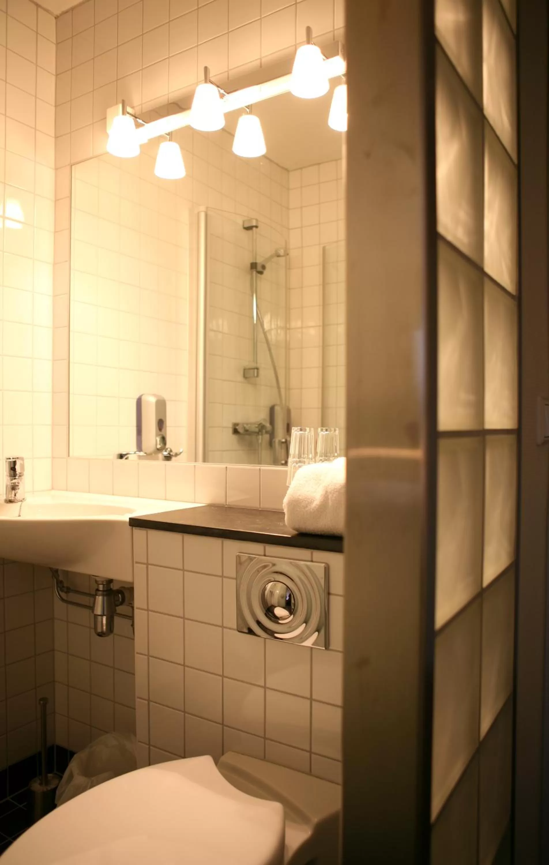 Bathroom in Breidablikk Guesthouse