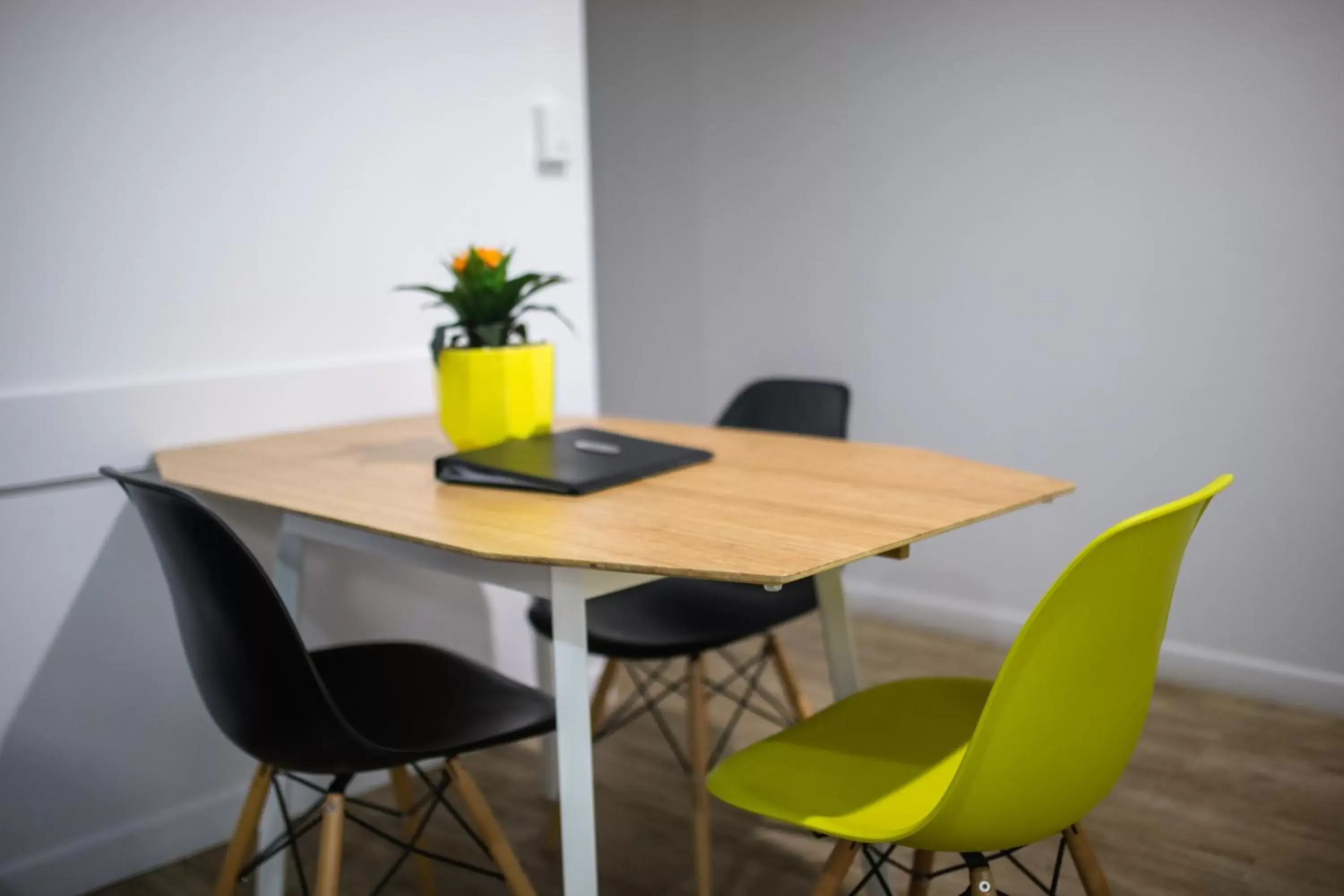 Glenmore Palms Motel Glenmore Palms Motel