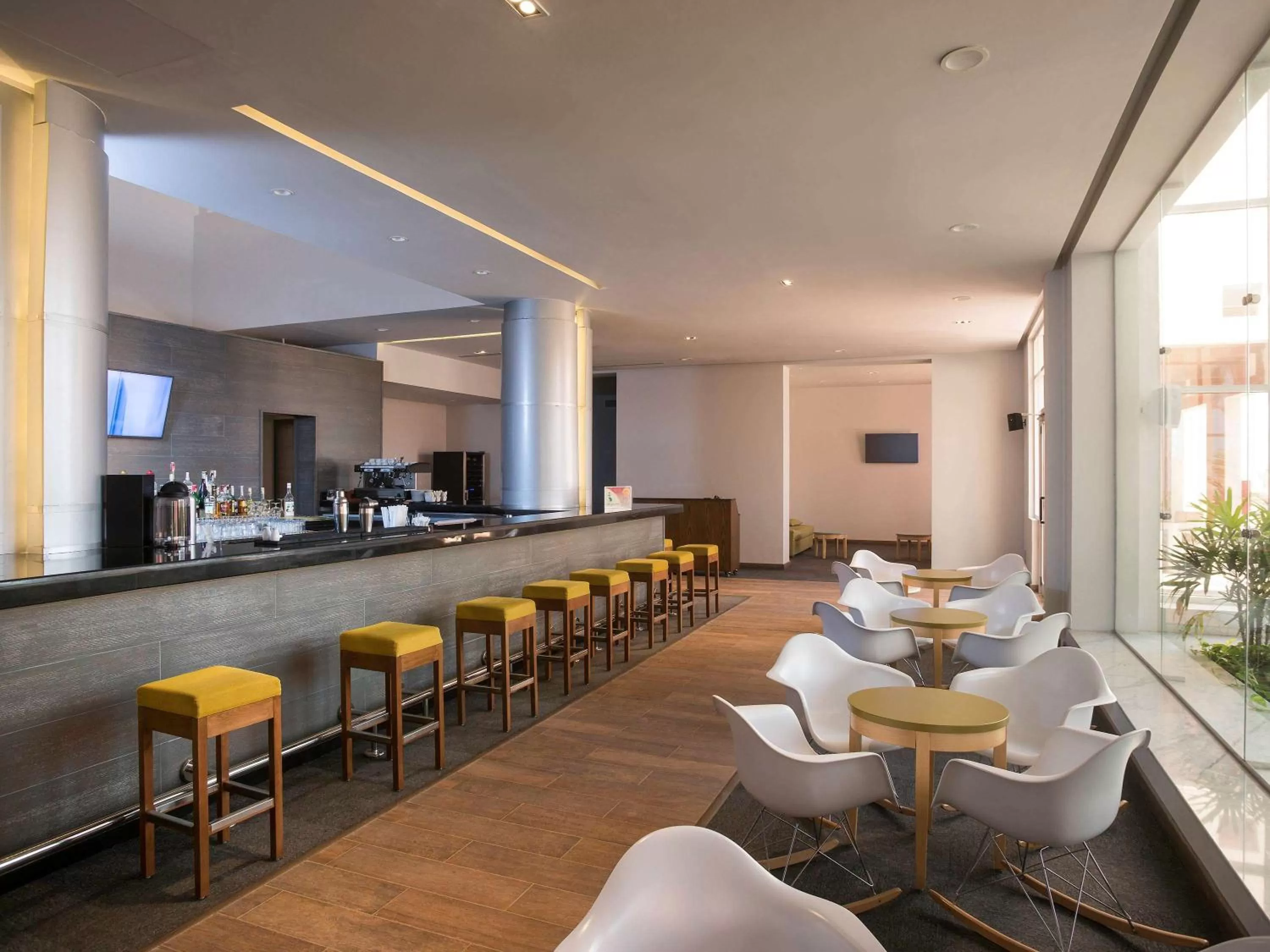 Lounge or bar in Novotel Marsa Alam Beach Resort