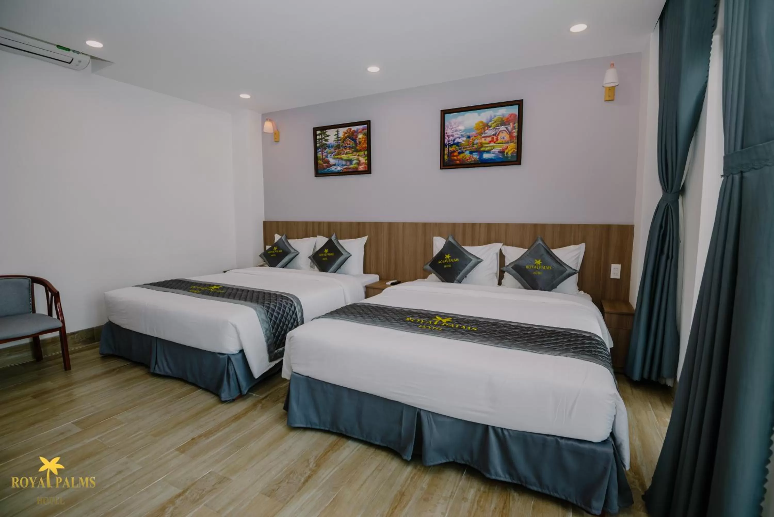 Bed in Royal Palms Hotel