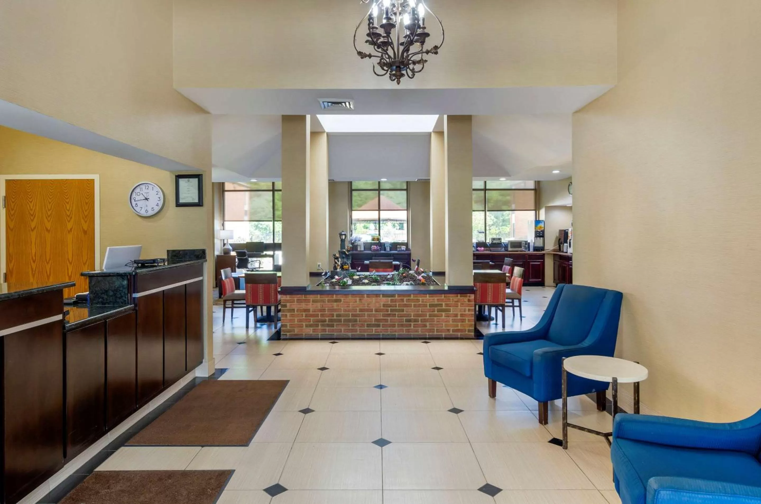 Lobby or reception in Comfort Inn