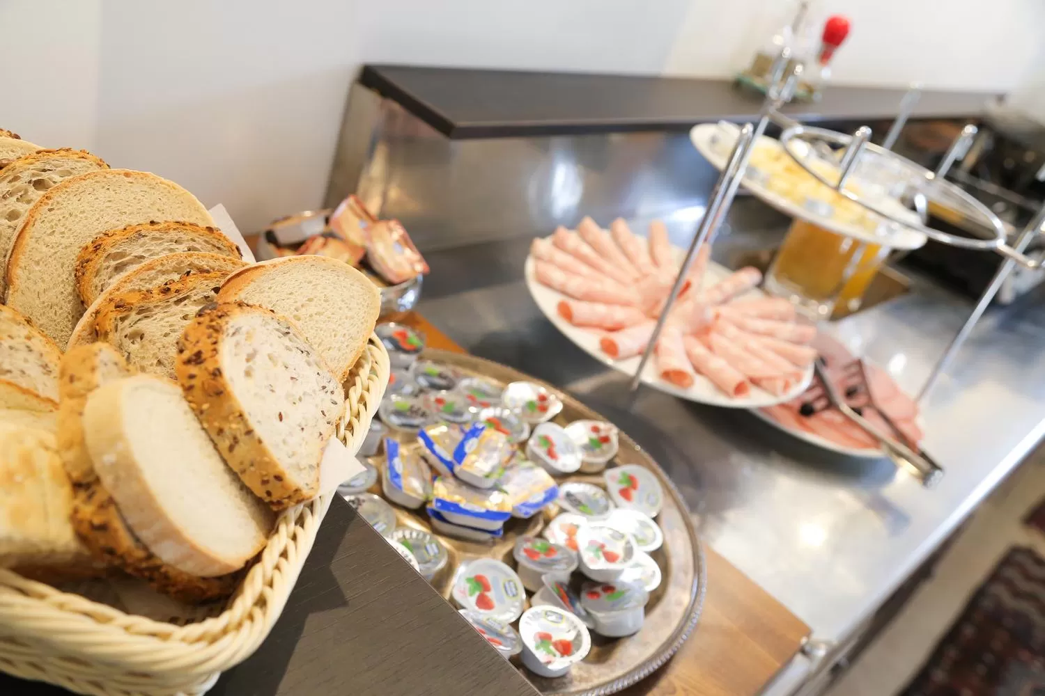 Food and drinks in Hotel Vila Katrca