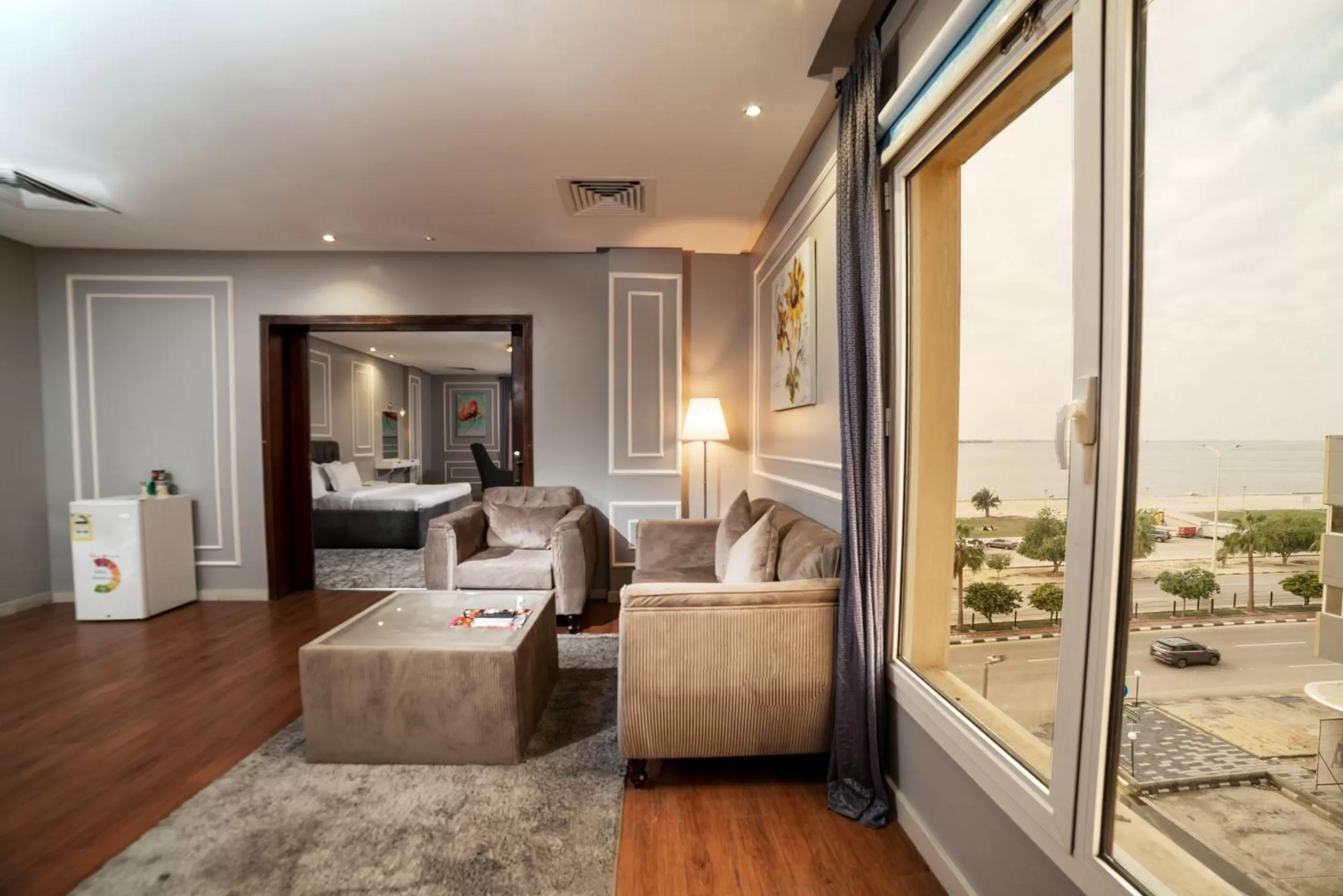 Golden Garden Al Corniche