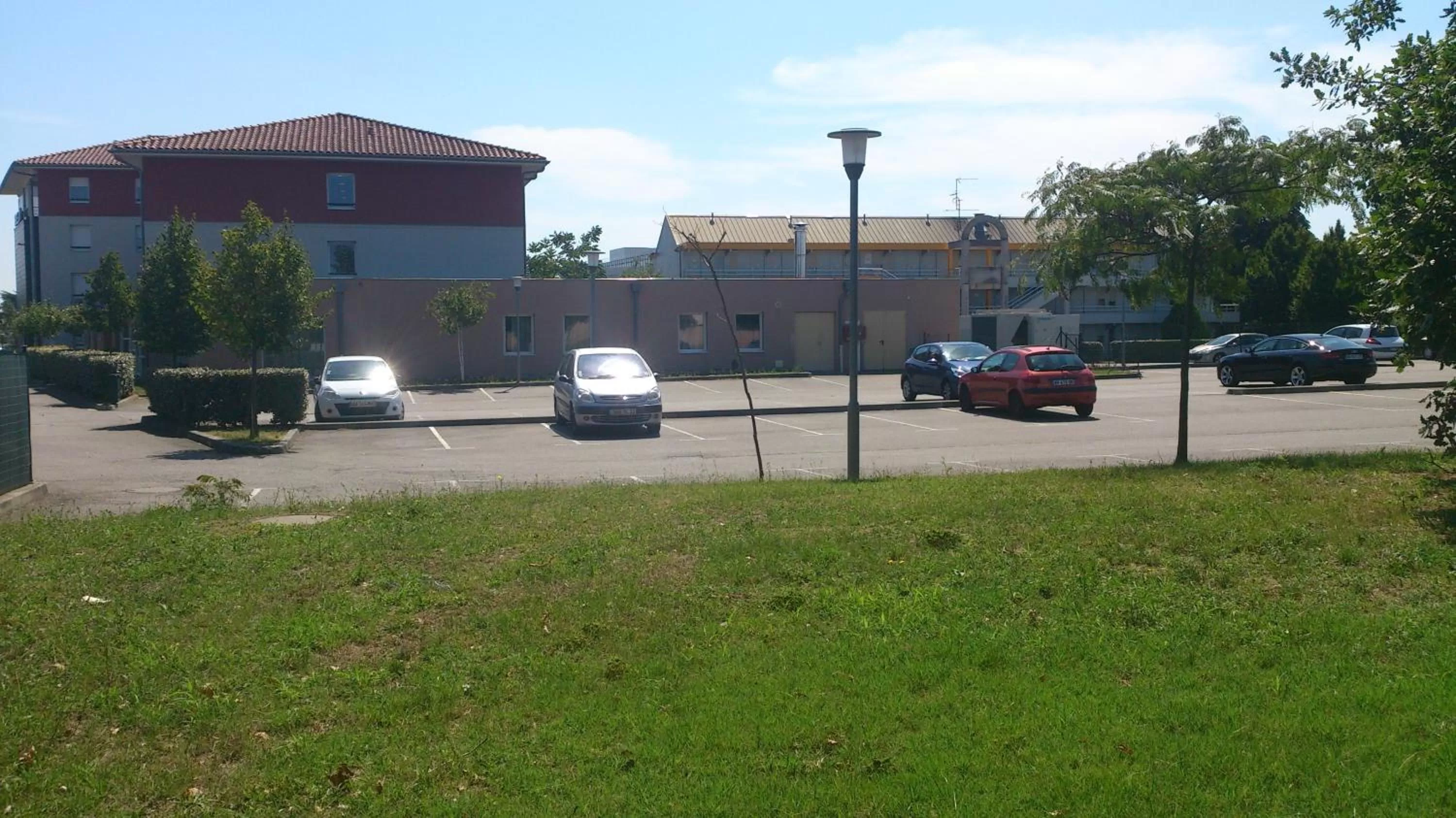 Neighbourhood in Ibis Styles Toulouse Blagnac Aéroport