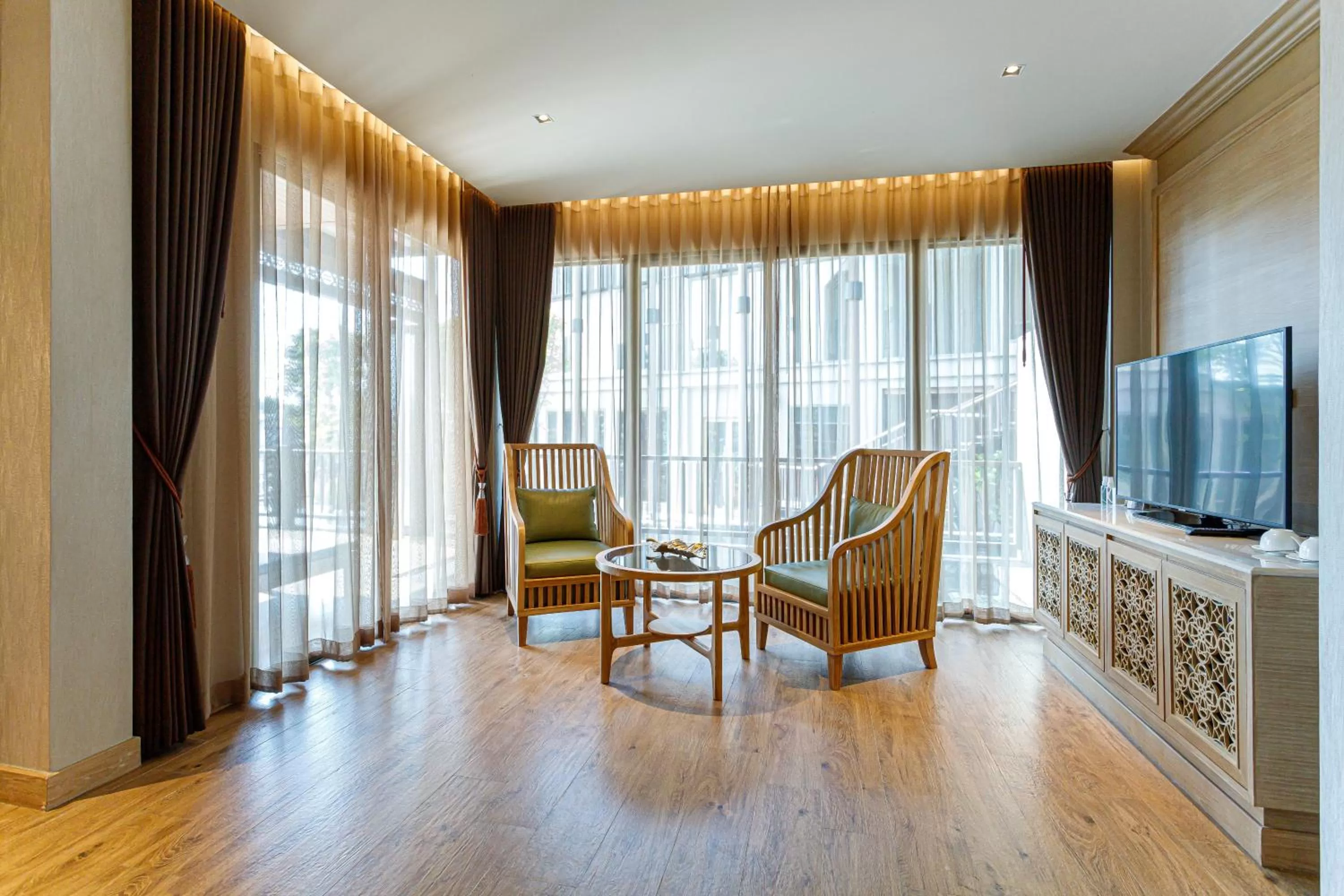 Seating area in W1Bangkoknoi Hotel