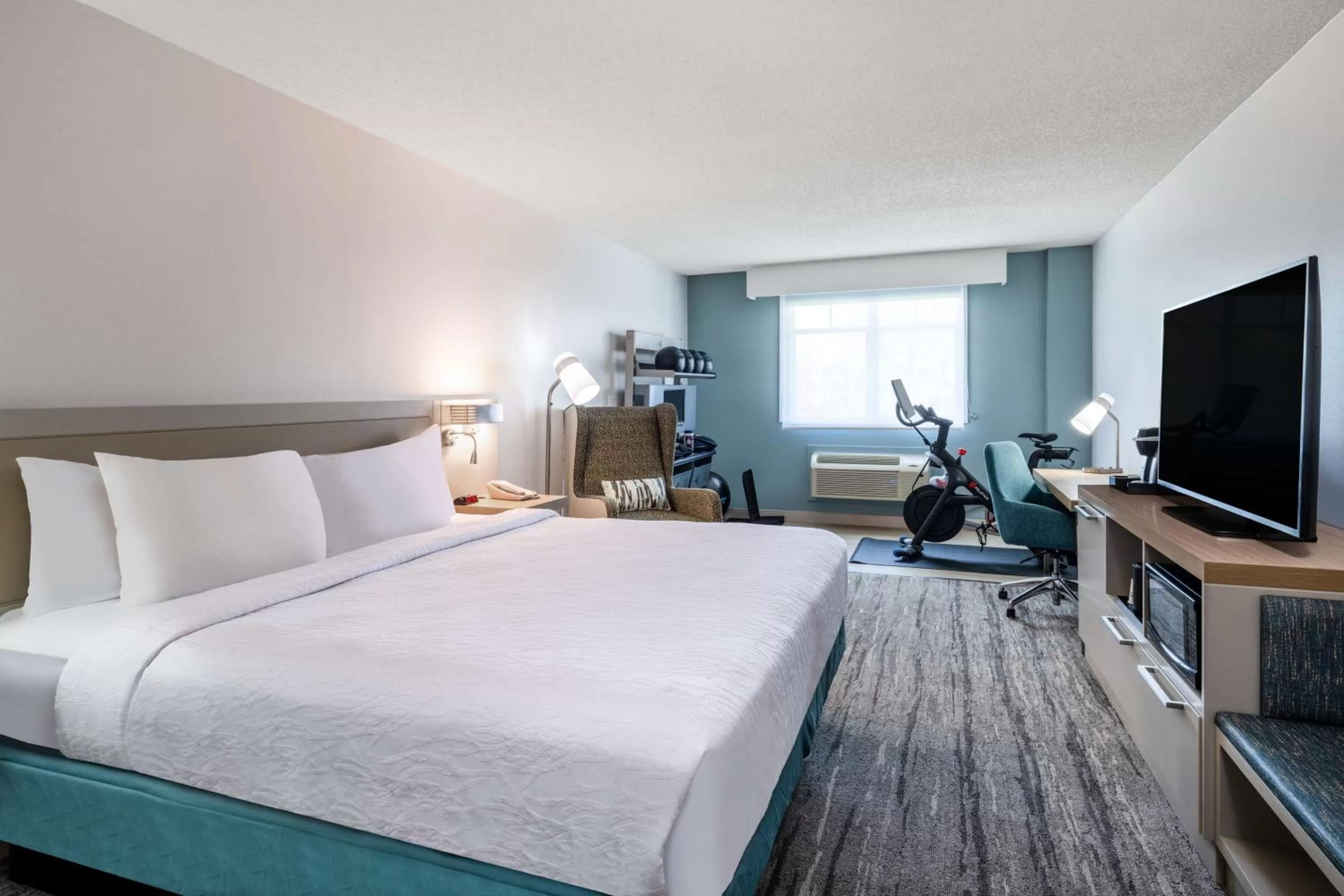 Bed in Hilton Garden Inn Jacksonville Ponte Vedra Sawgrass