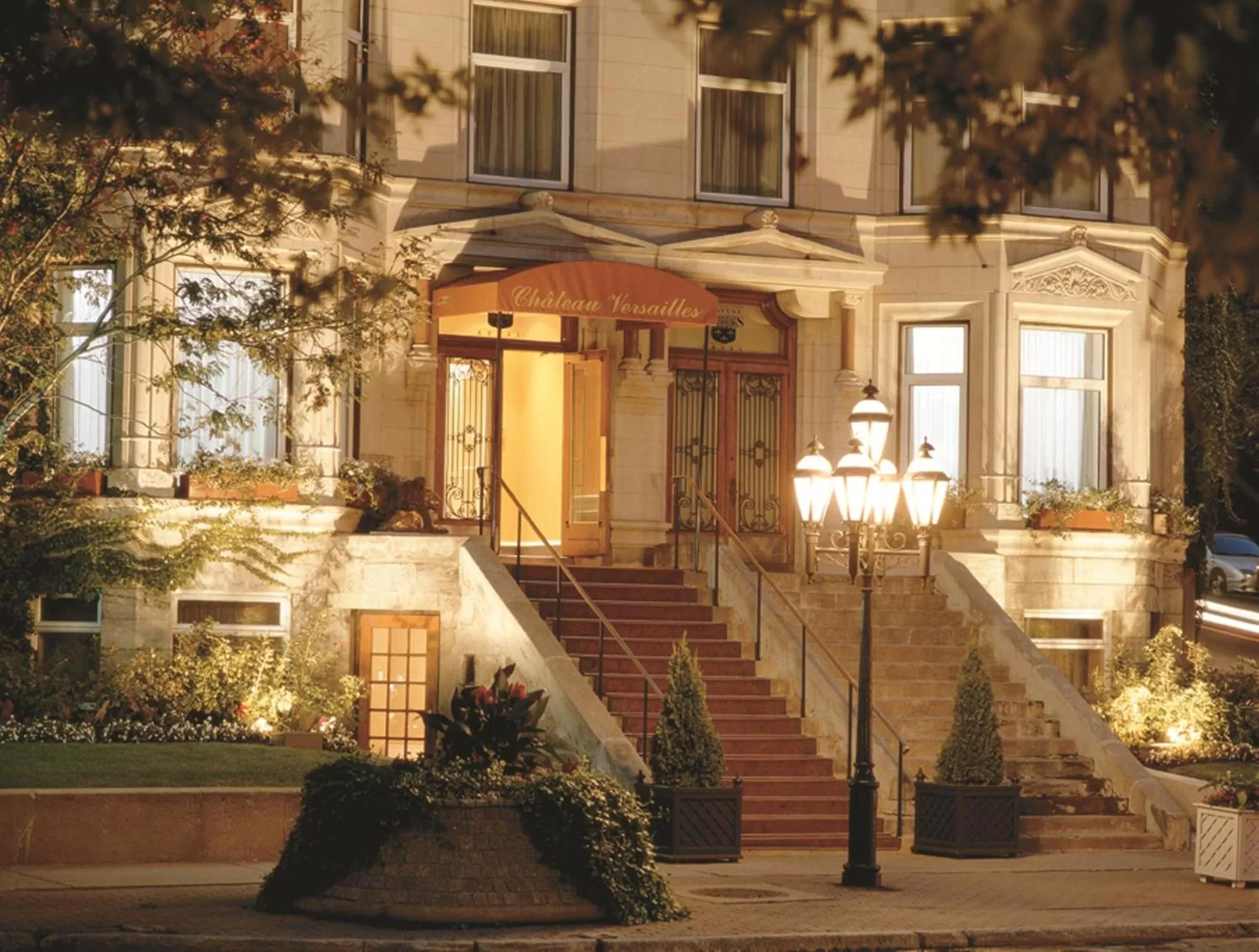 Facade/entrance in Chateau Versailles