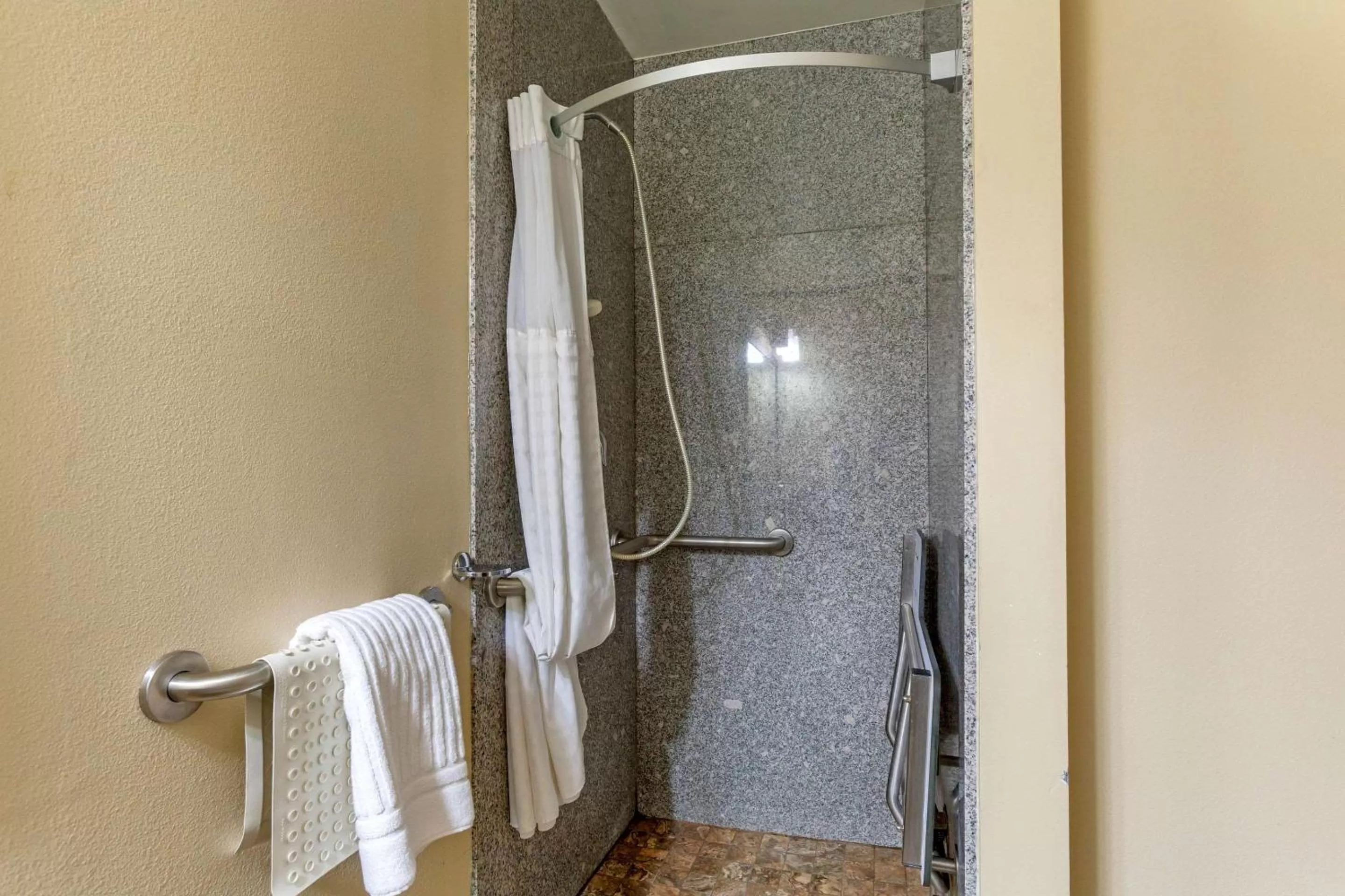 Bathroom in Comfort Inn & Suites Page at Lake Powell