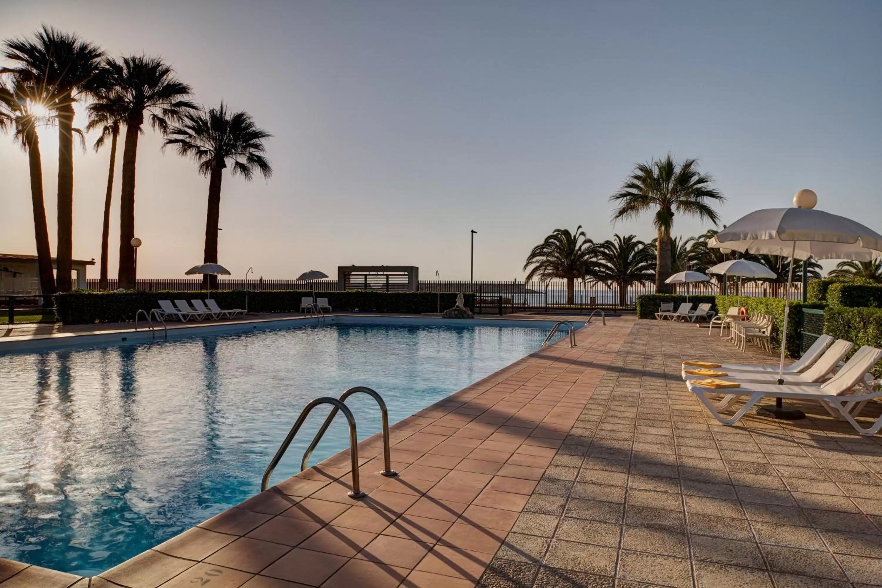 Swimming pool in Parador de Benicarló