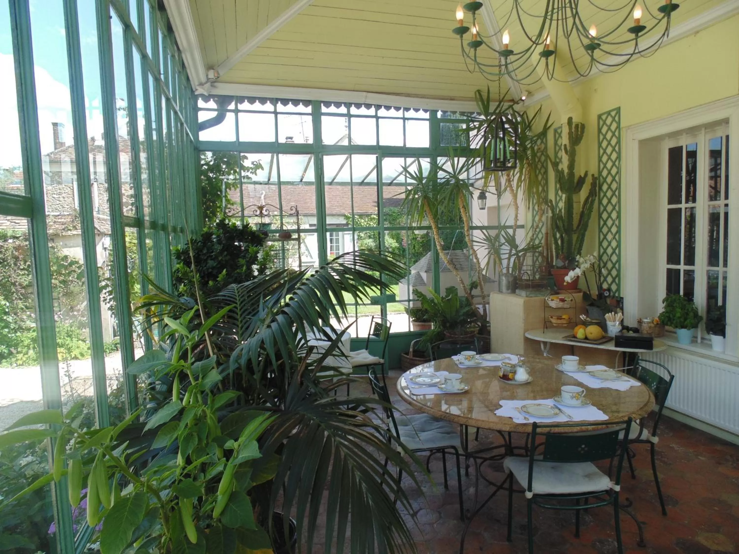Patio in Clos Saint Nicolas