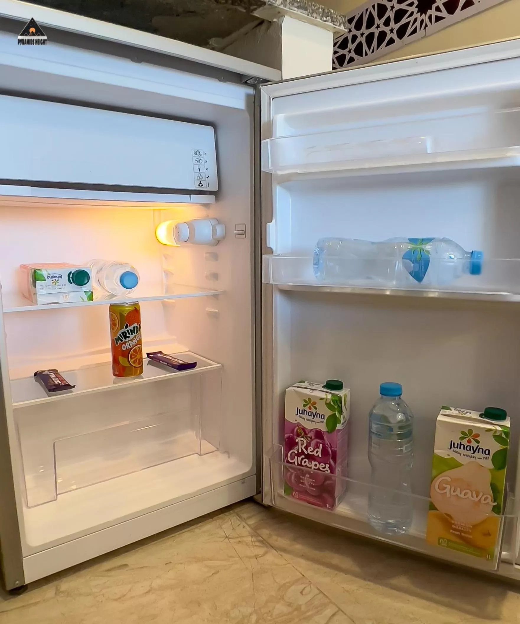 Food and drinks in Pyramids Height Hotel & Pyramids Master Scene Rooftop