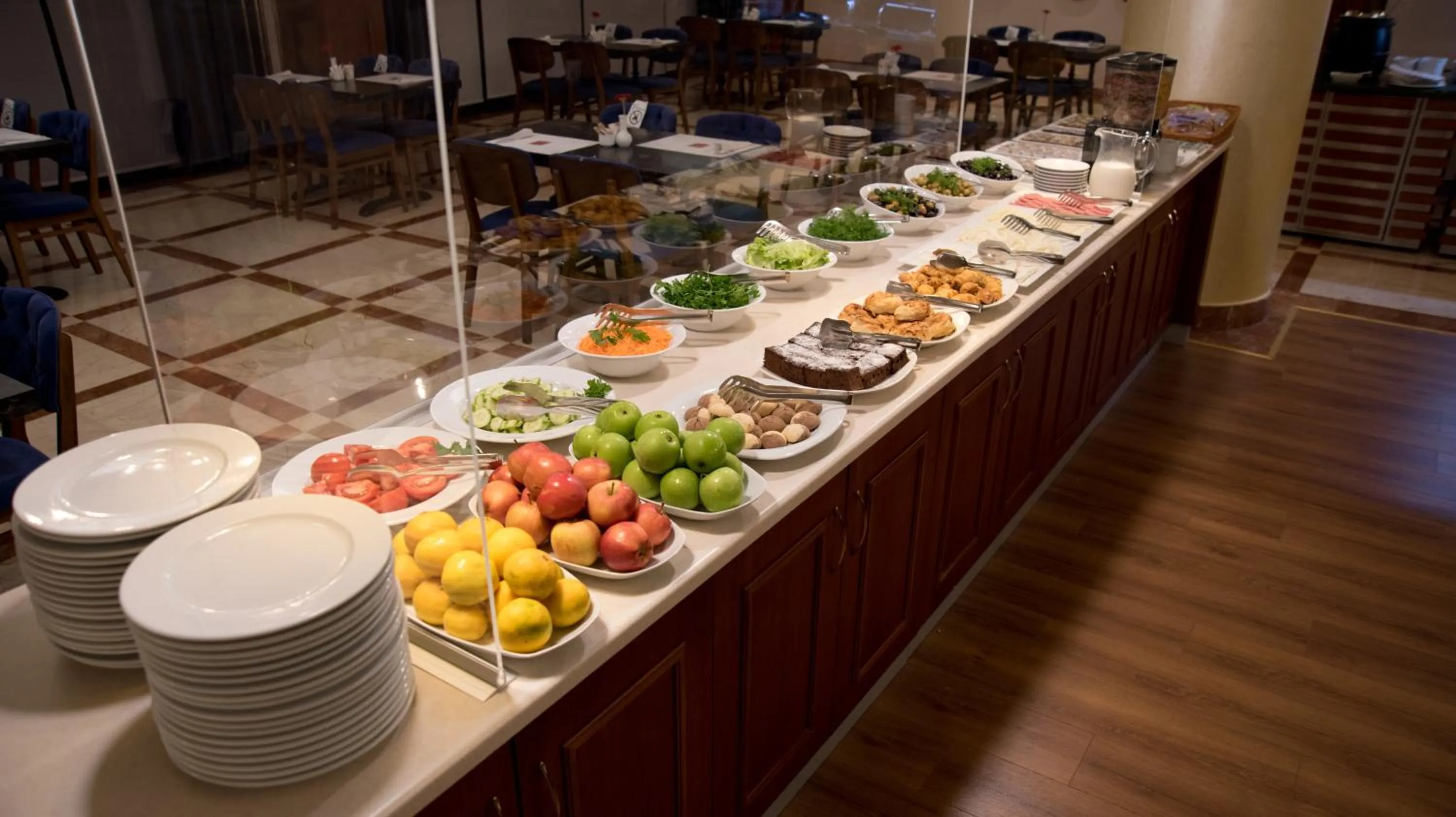 Breakfast in Taksim Metropark Hotel