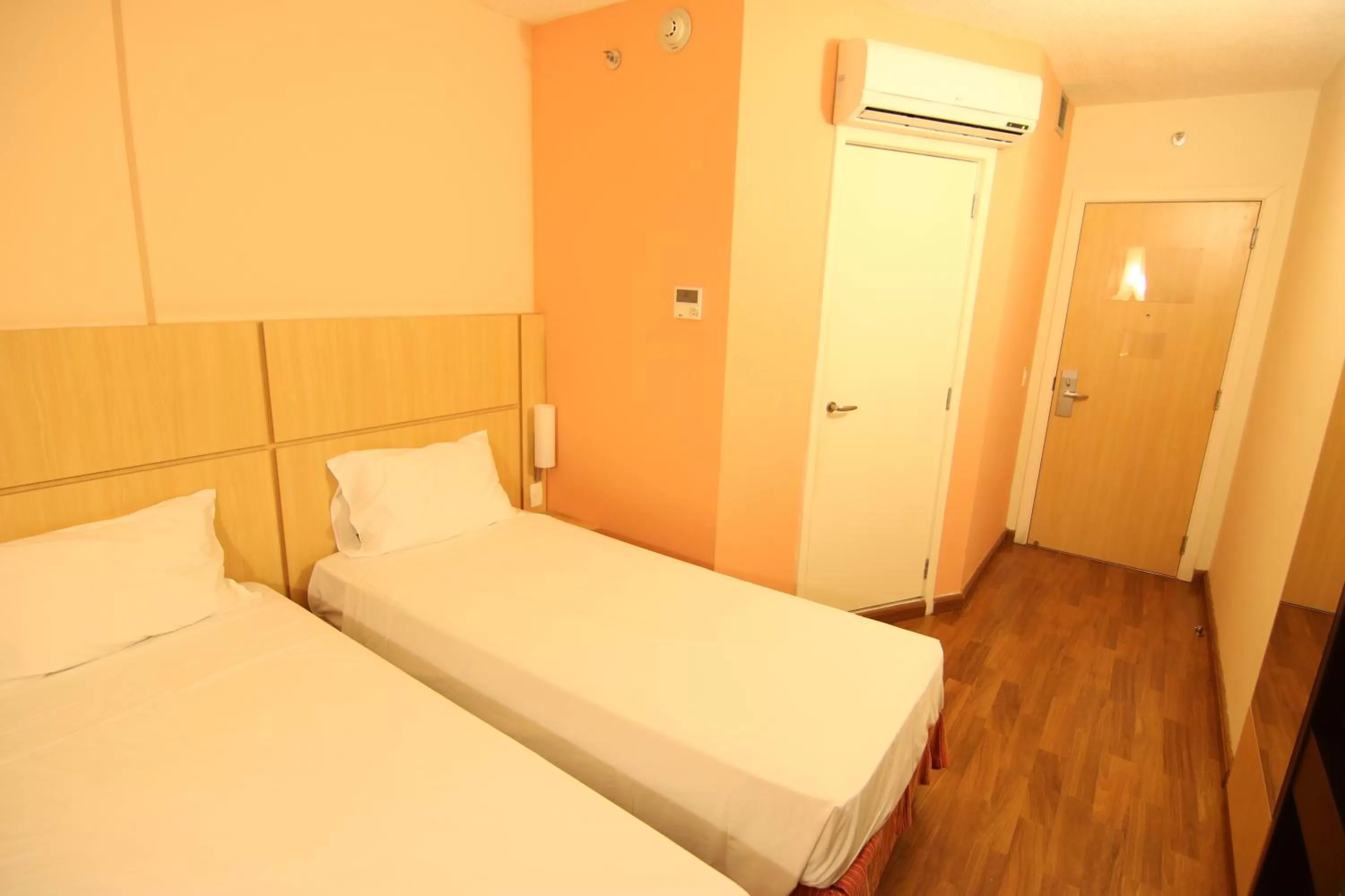 Bedroom, Bed in Samba Itaboraí