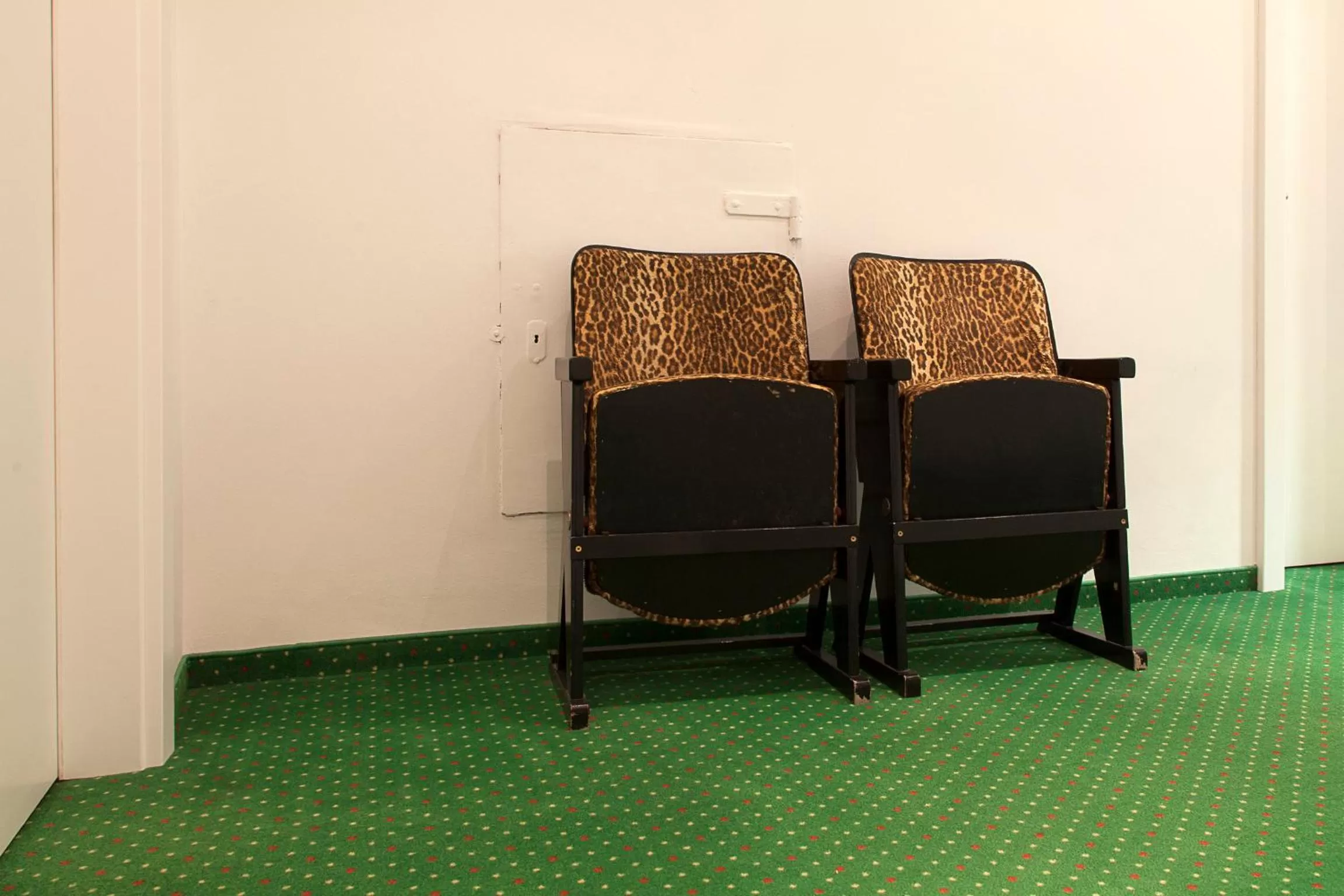 Seating area in Pension Stadthalle