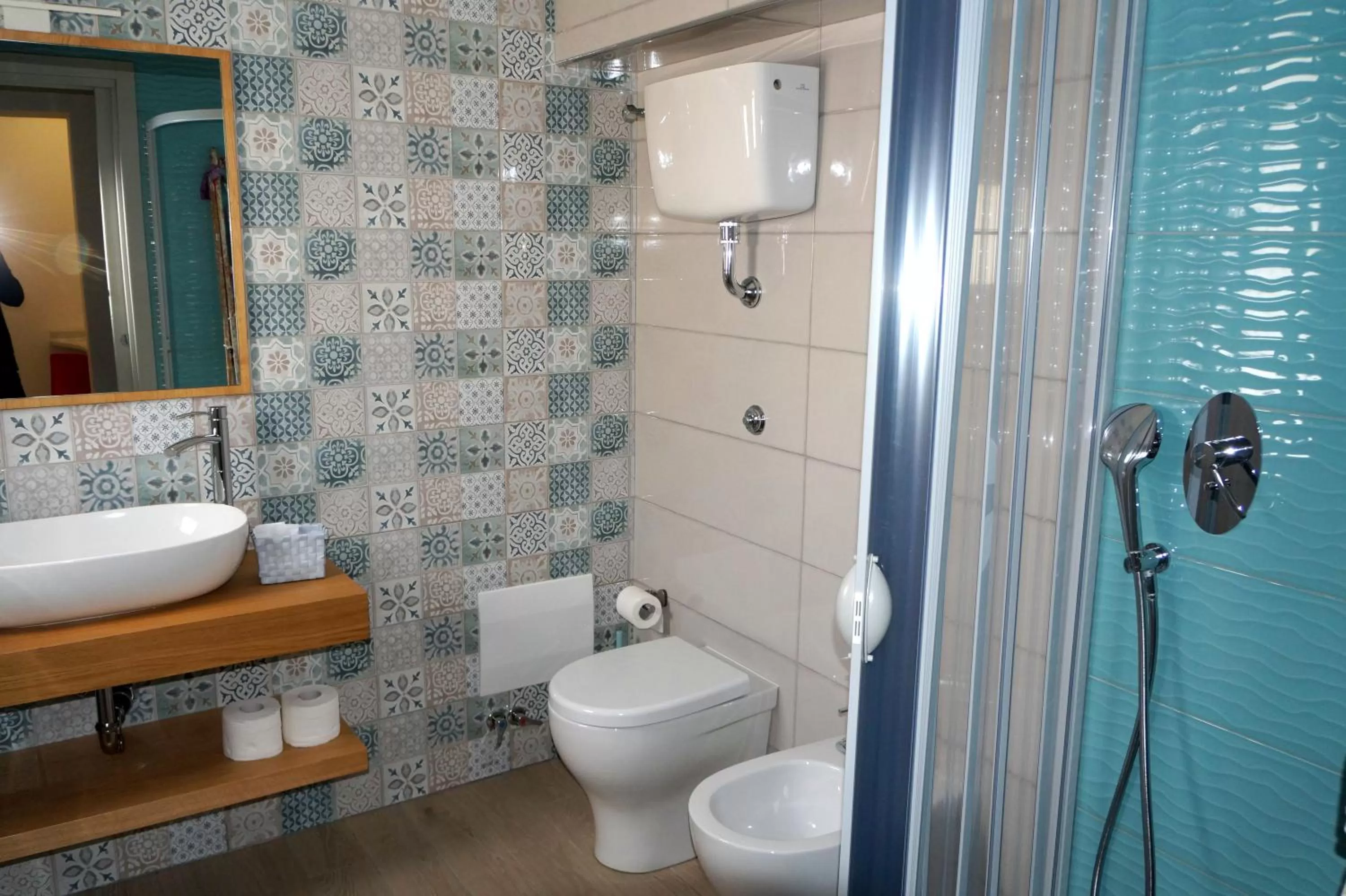 Bathroom in Nolana '86