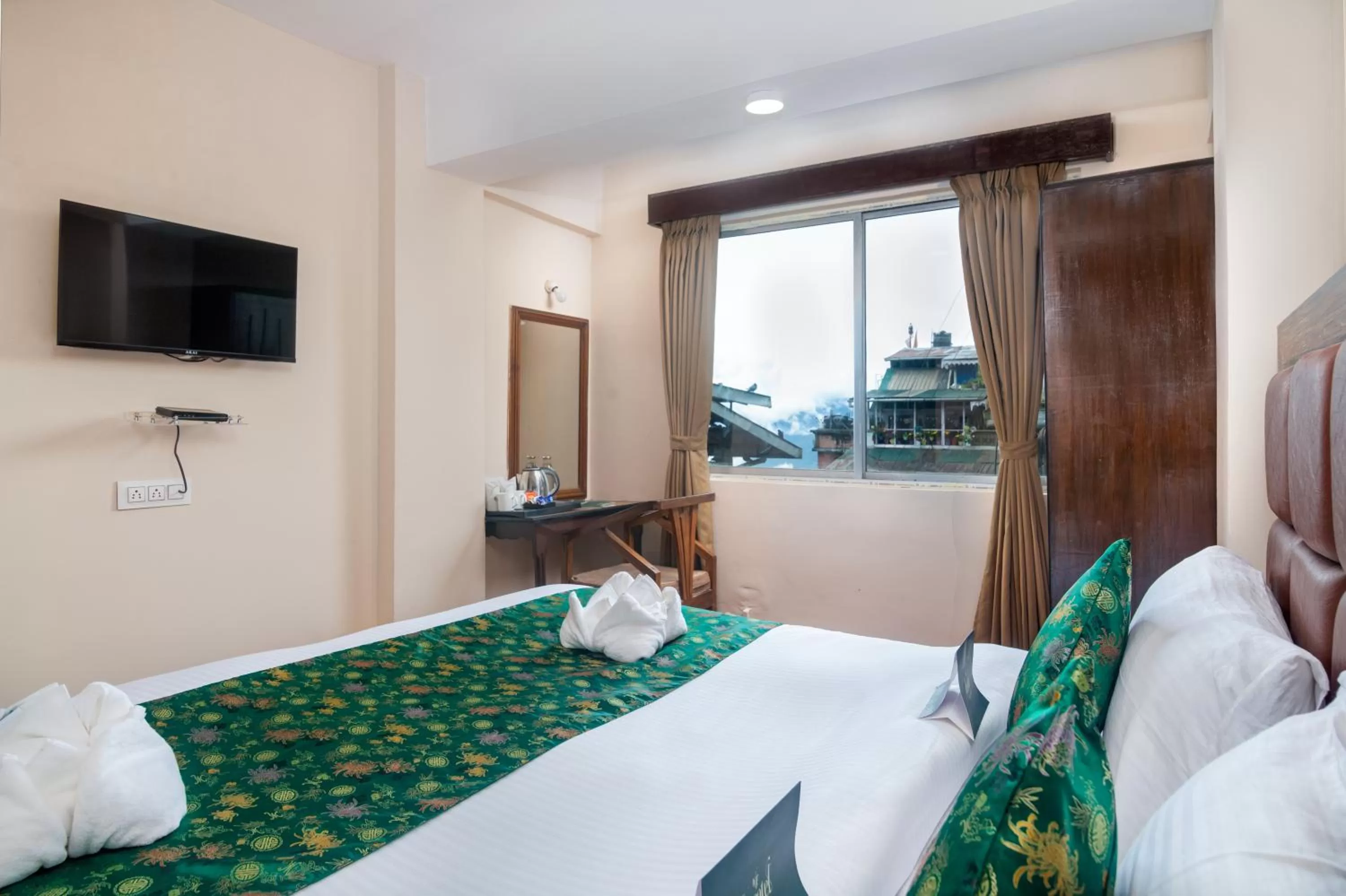 Bed in Muscatel Roma - 400 Mts from Mall Road
