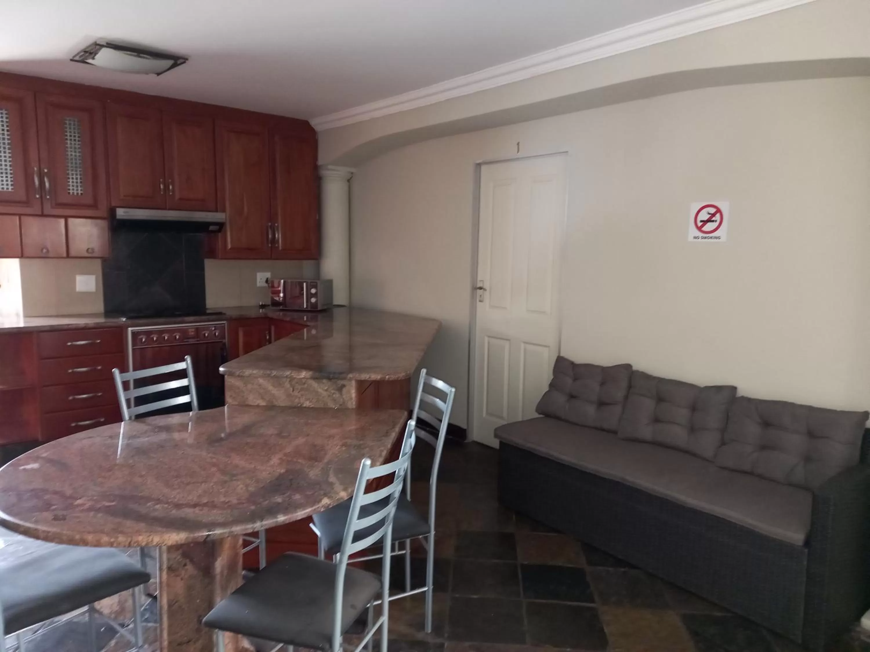 Dining Area in Troas Boutique hotel