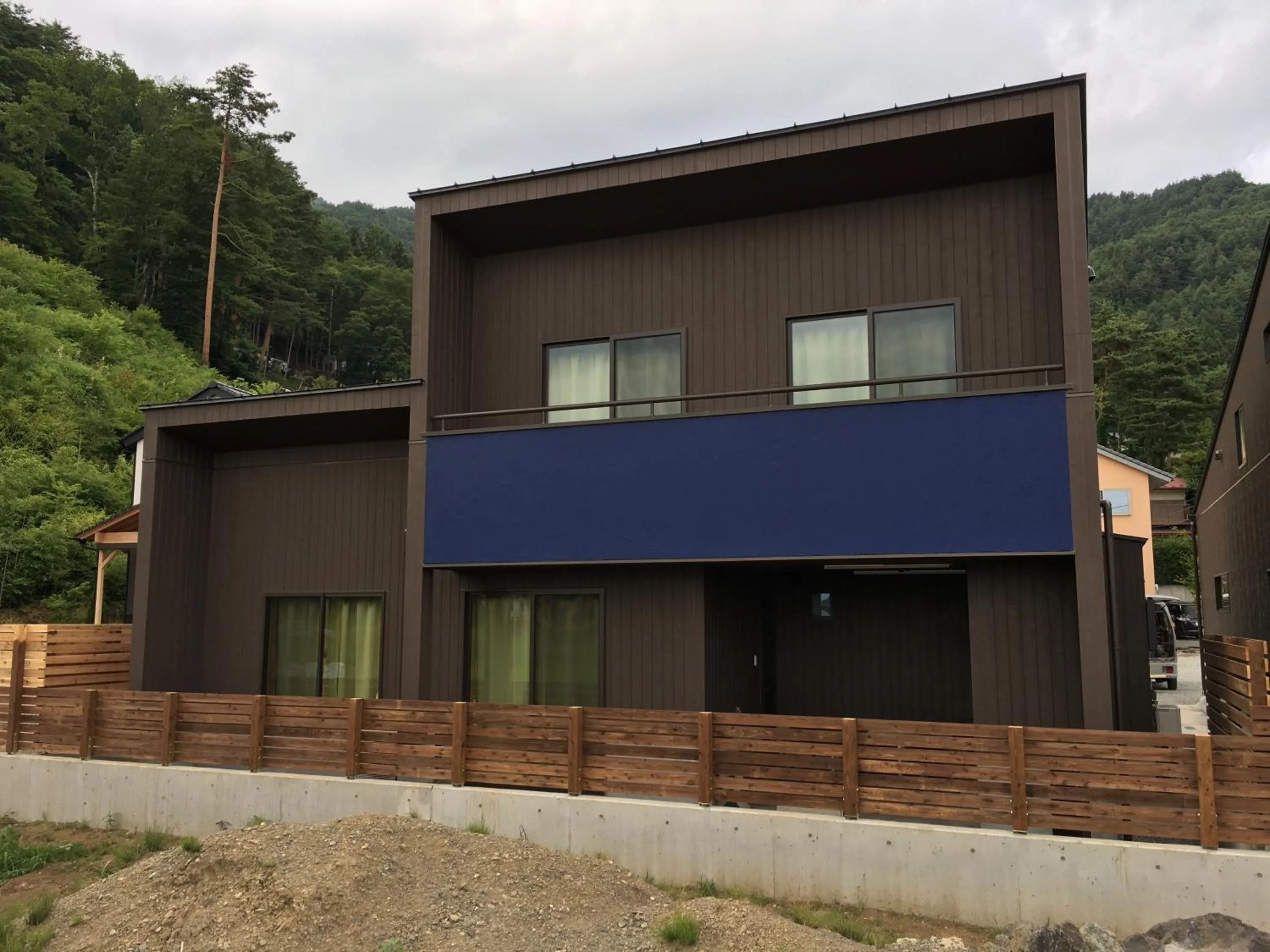 Property building in Villa Orange Cabin