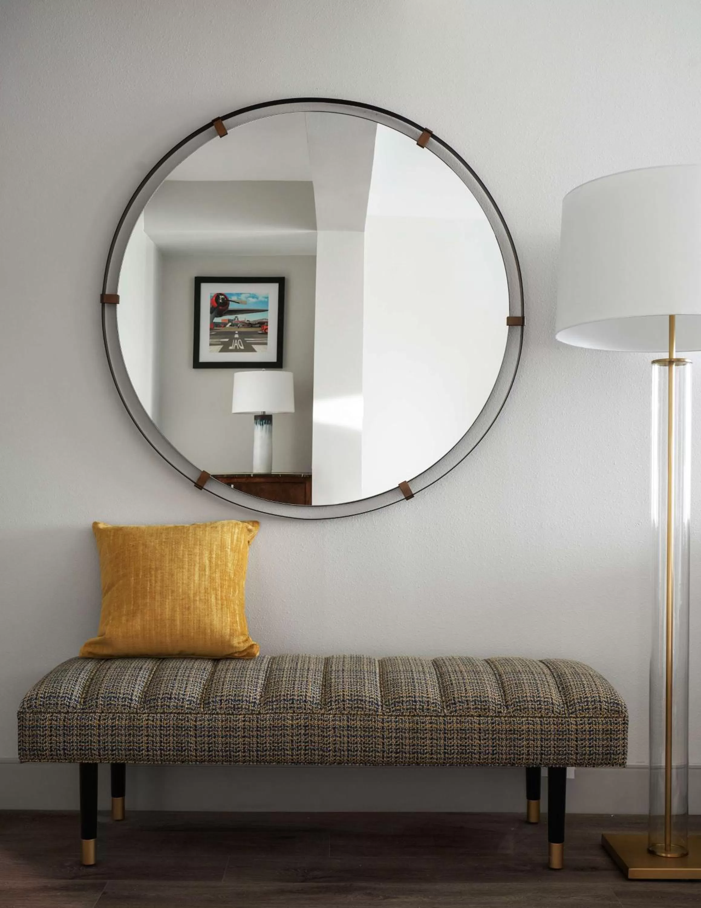 Living room in DoubleTree by Hilton Hotel Dallas - Love Field