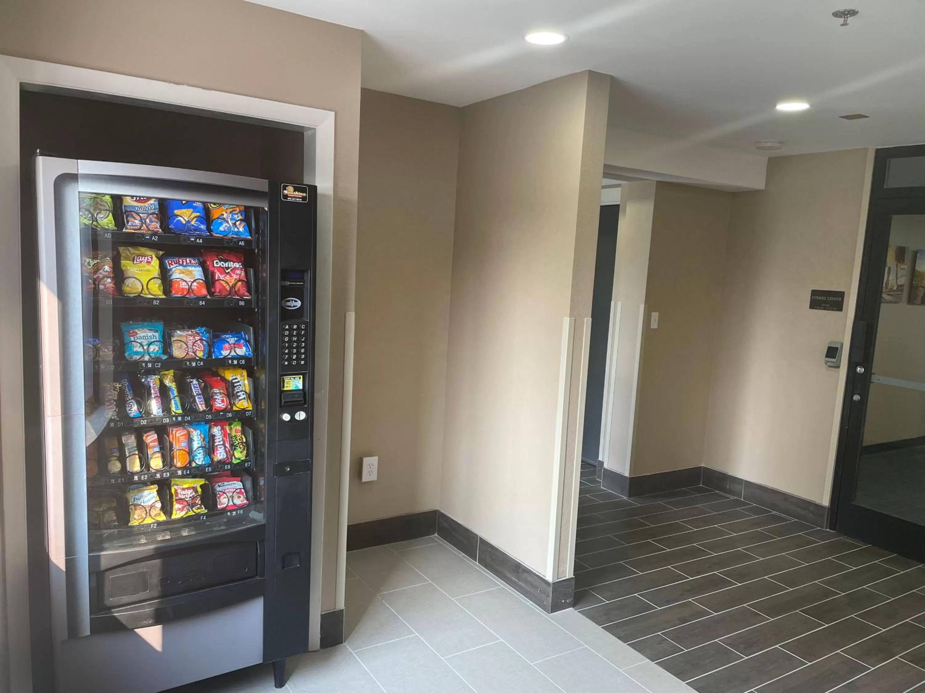 On-site shops in Quality Inn & Suites Spring Lake - Fayetteville near Fort Bragg