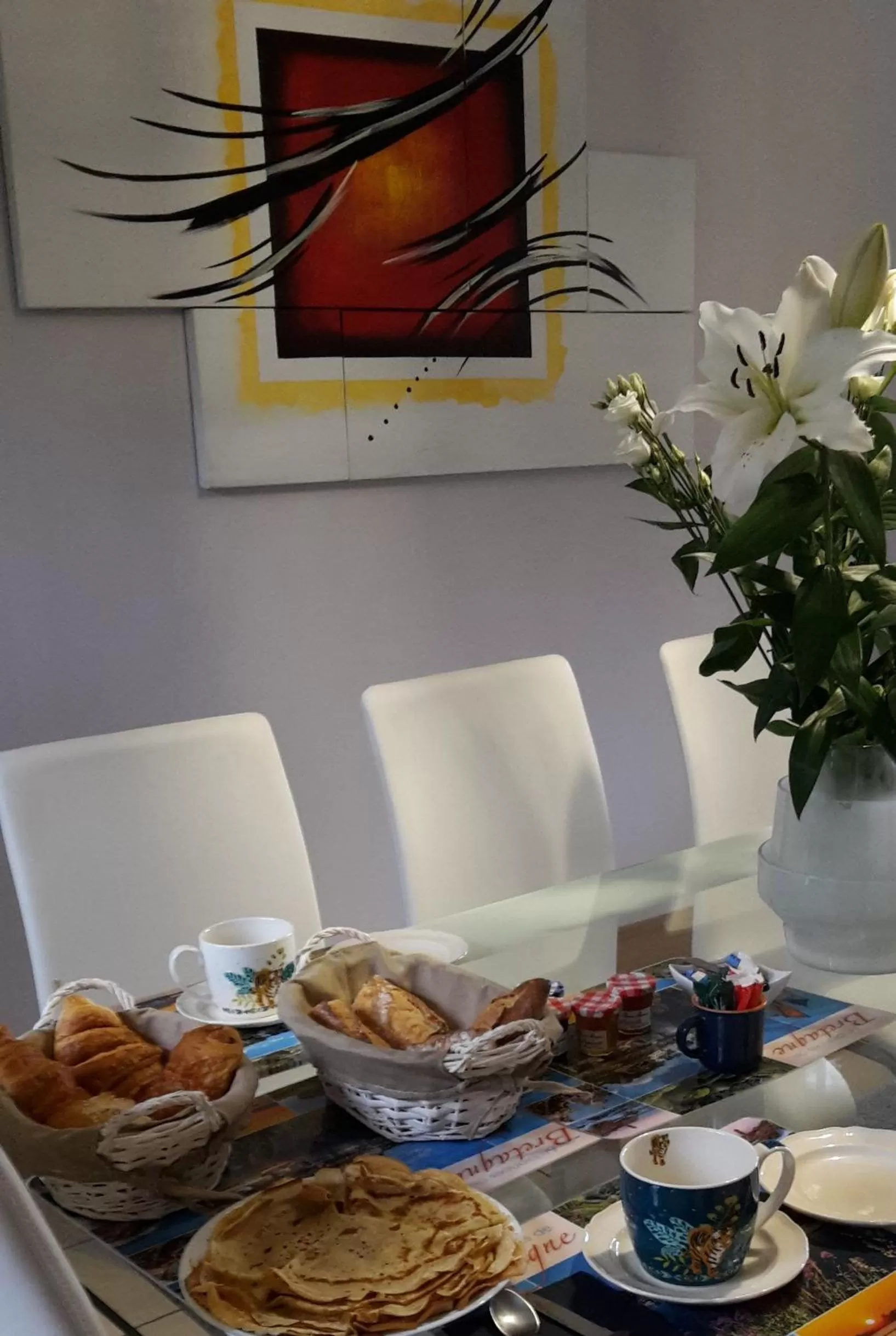 Breakfast in Joelle et Hans B&B