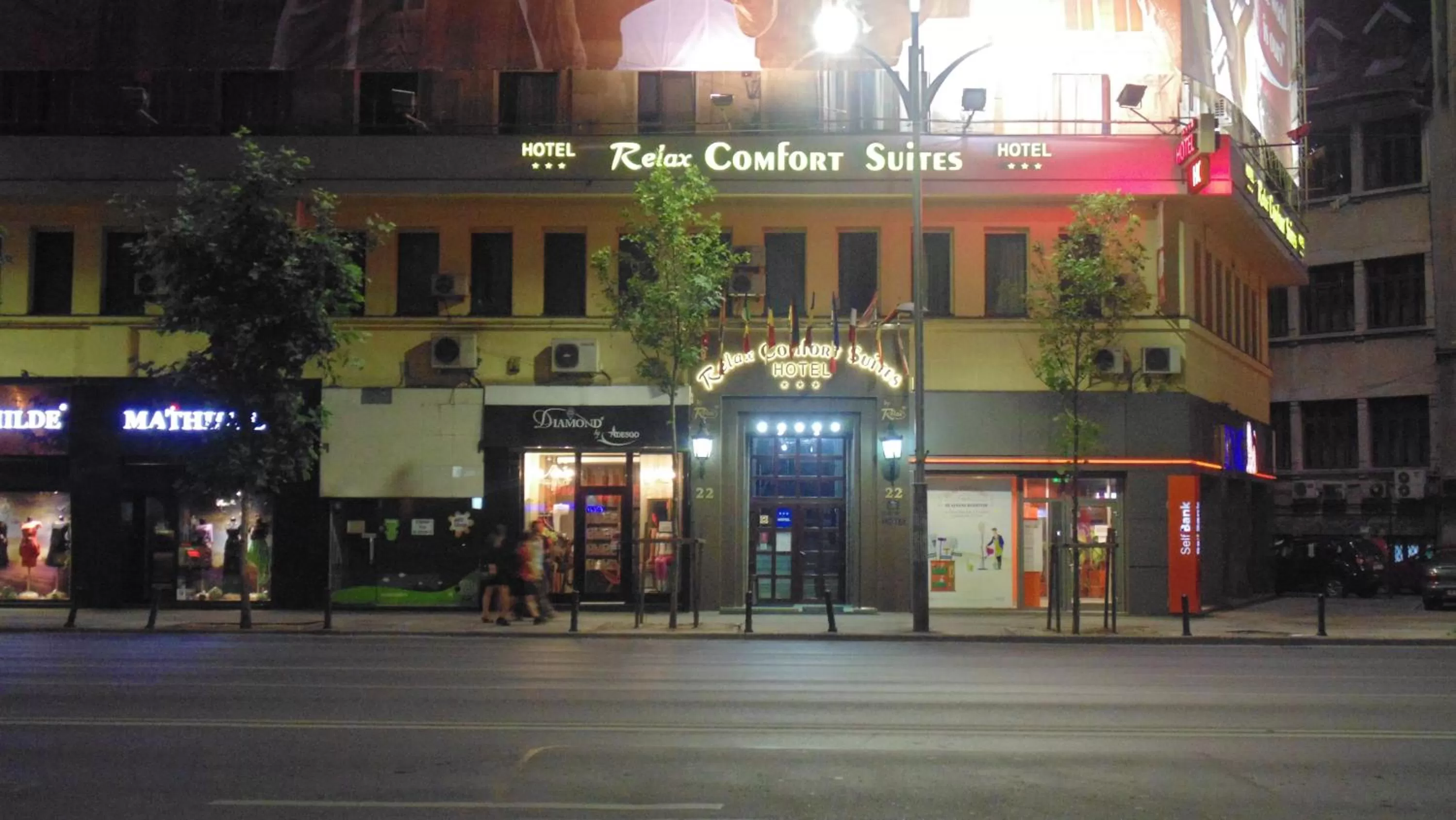 Facade/entrance in Relax Comfort Suites Hotel